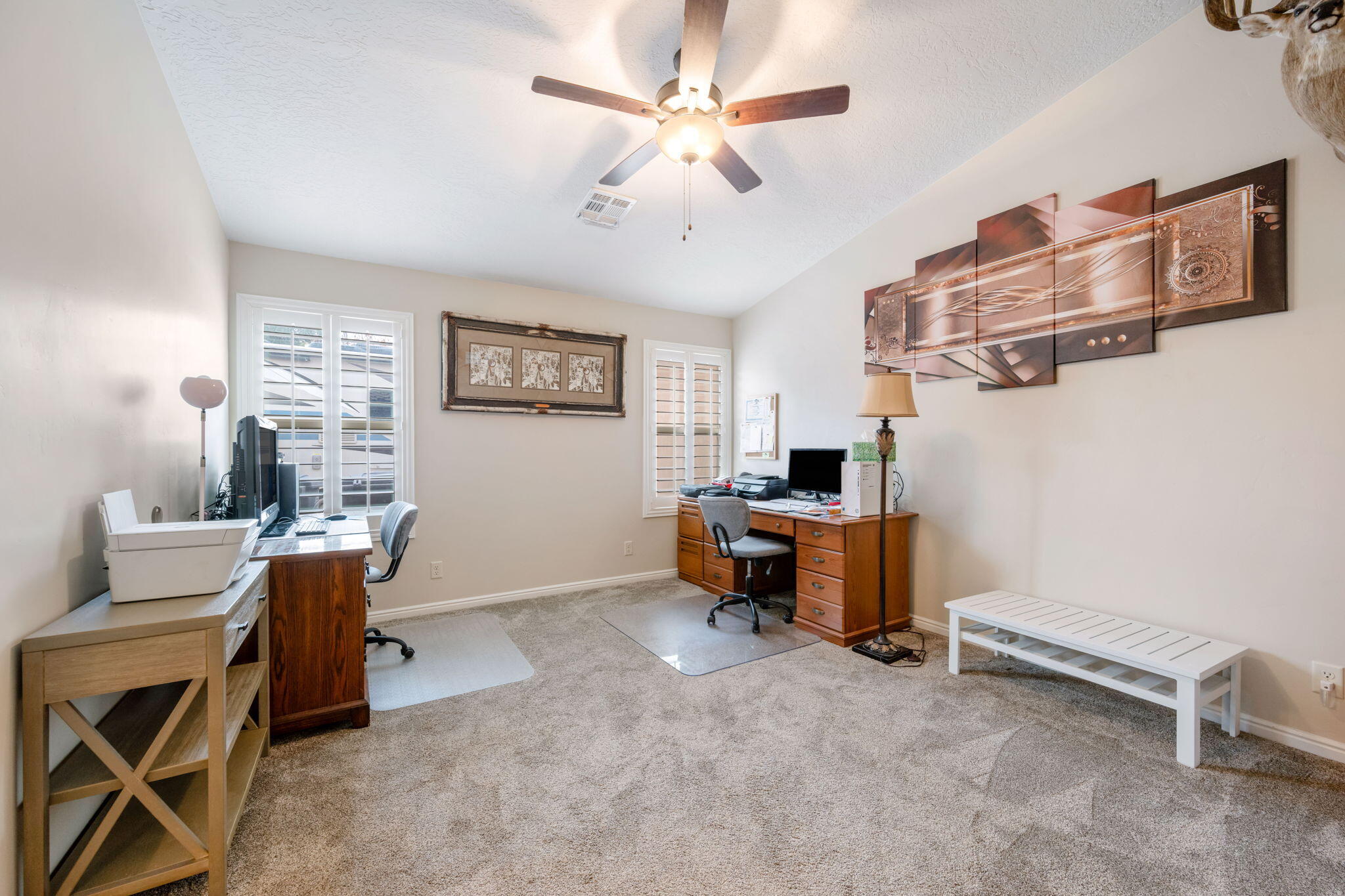 SUGAR PLUM IN THE FIELDS - Residential