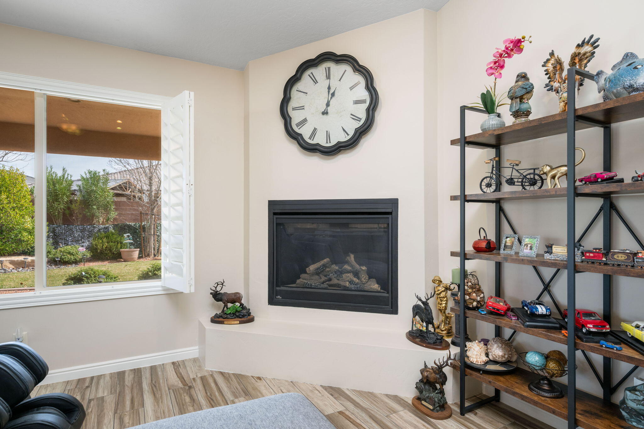 SUGAR PLUM IN THE FIELDS - Residential