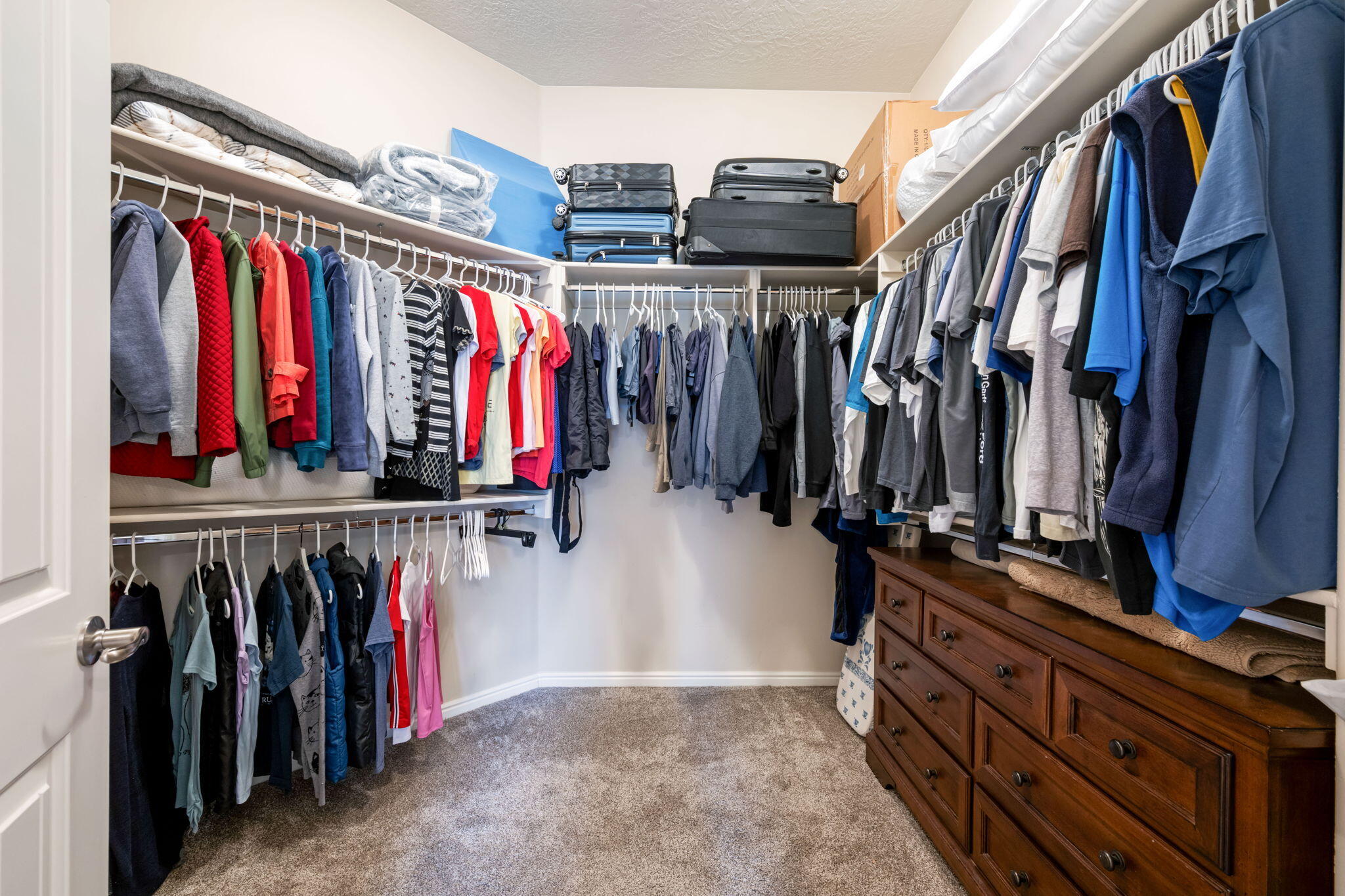 SUGAR PLUM IN THE FIELDS - Residential