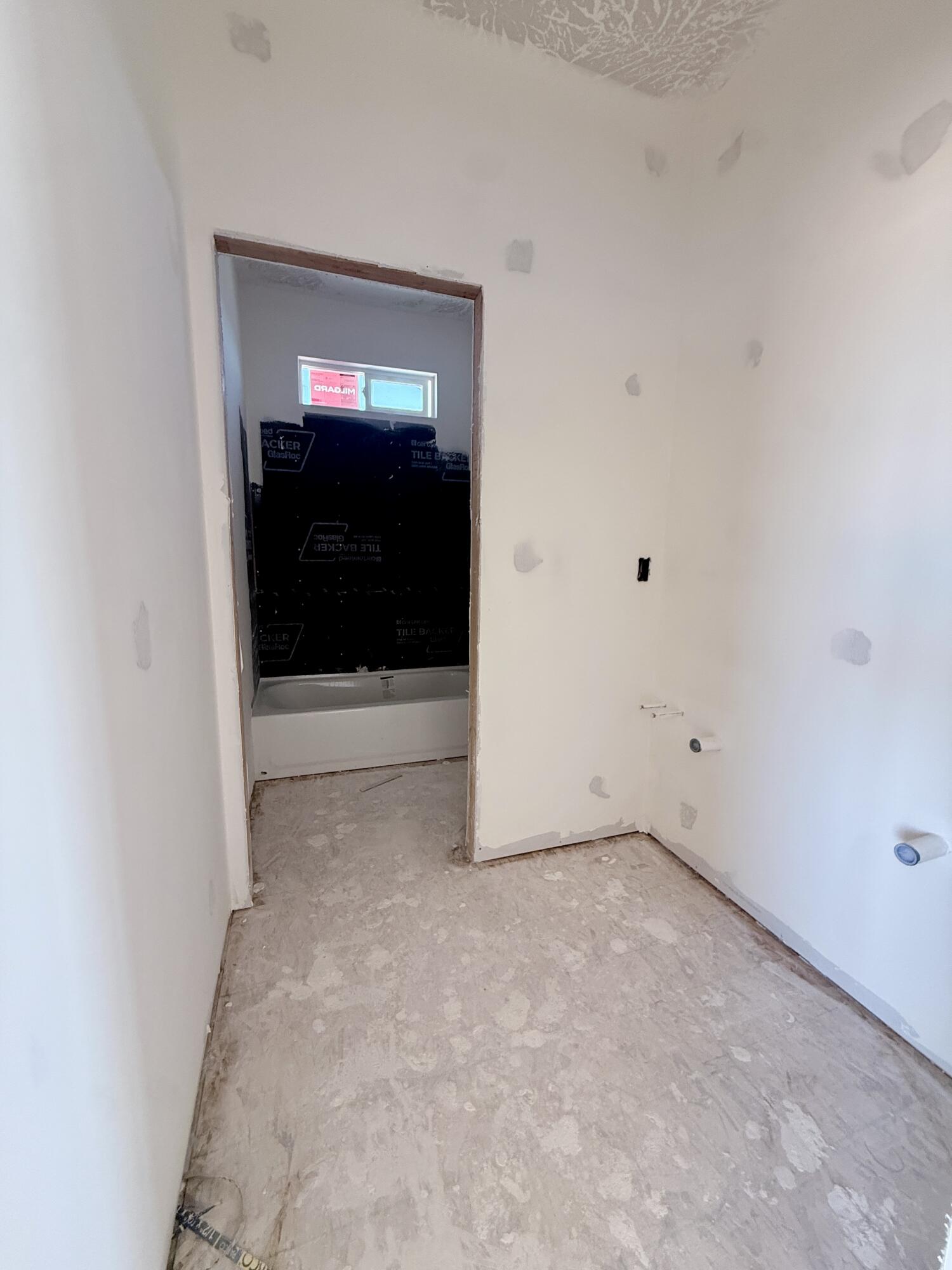 FRANKLIN FIELDS - Residential