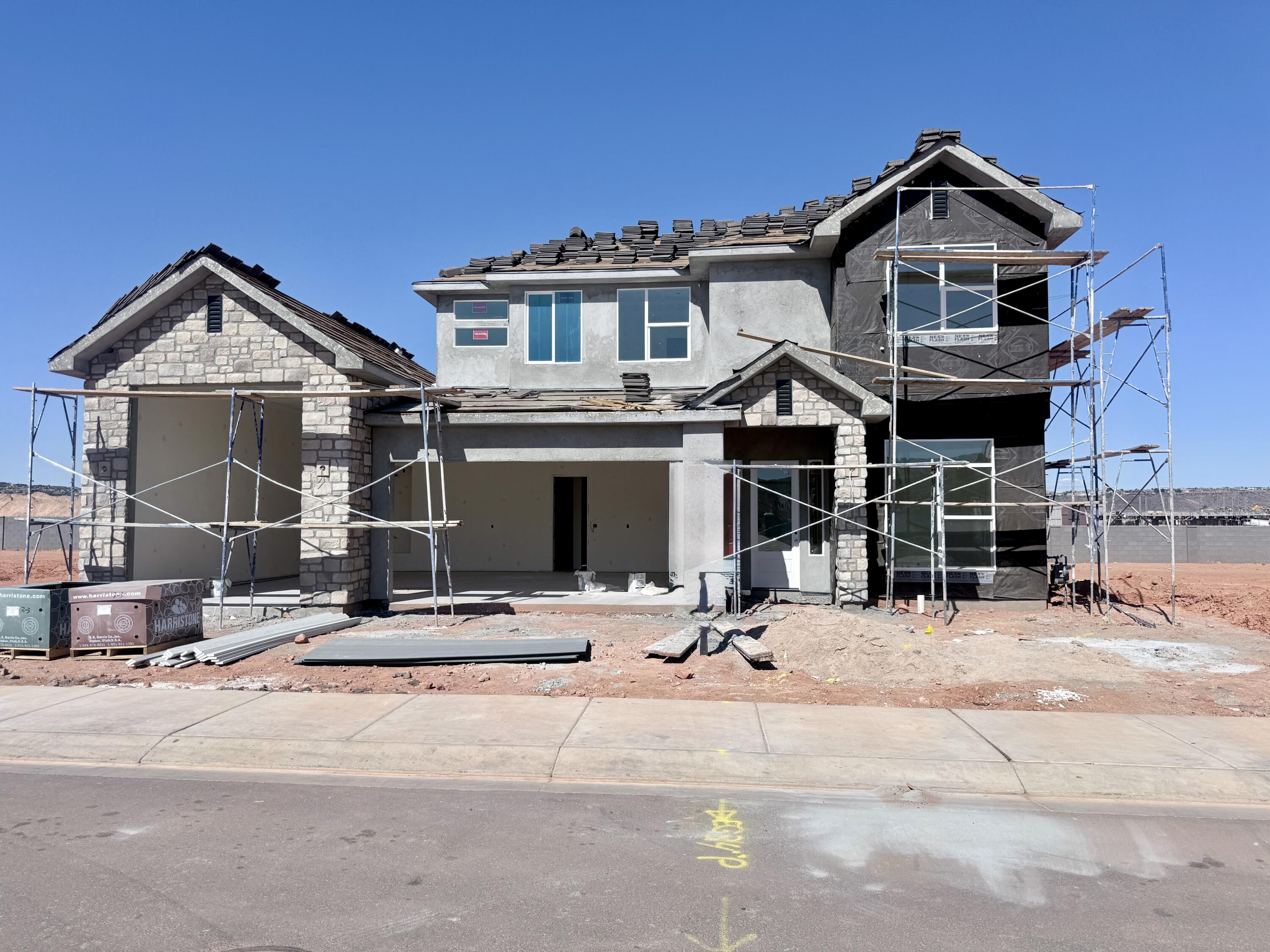 FRANKLIN FIELDS - Residential