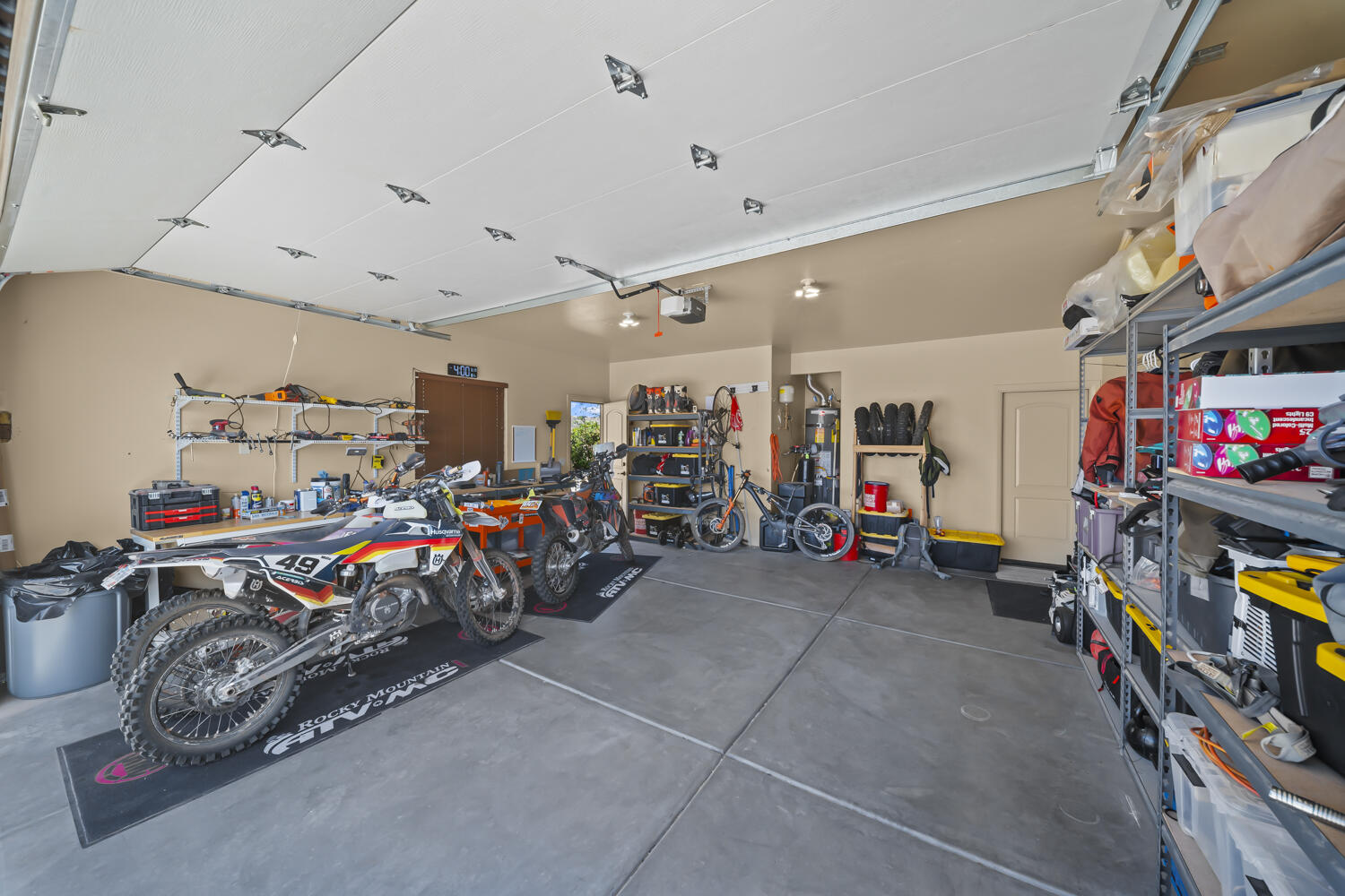 SIENNA HEIGHTS - Residential