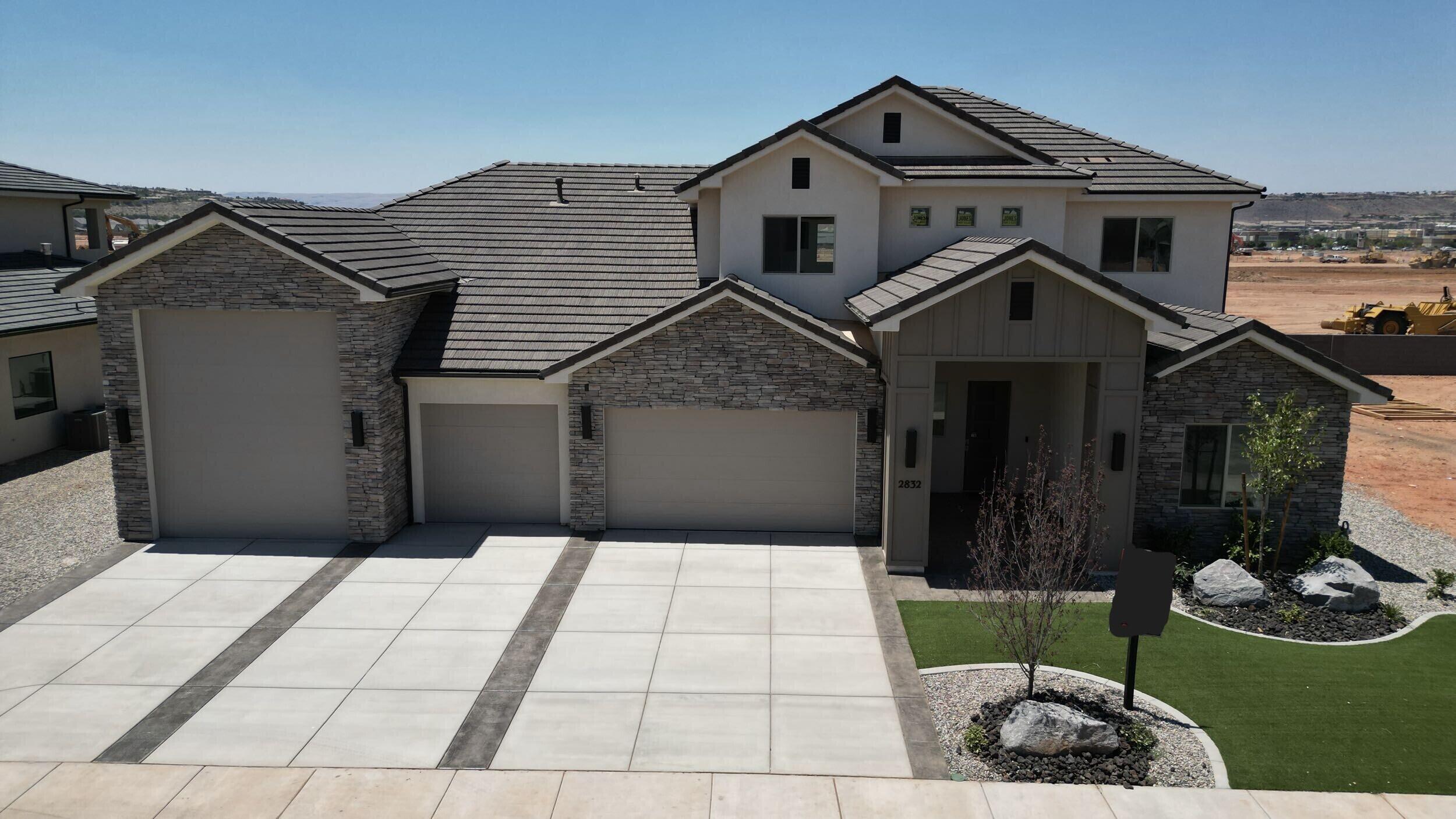 FRANKLIN FIELDS - Residential