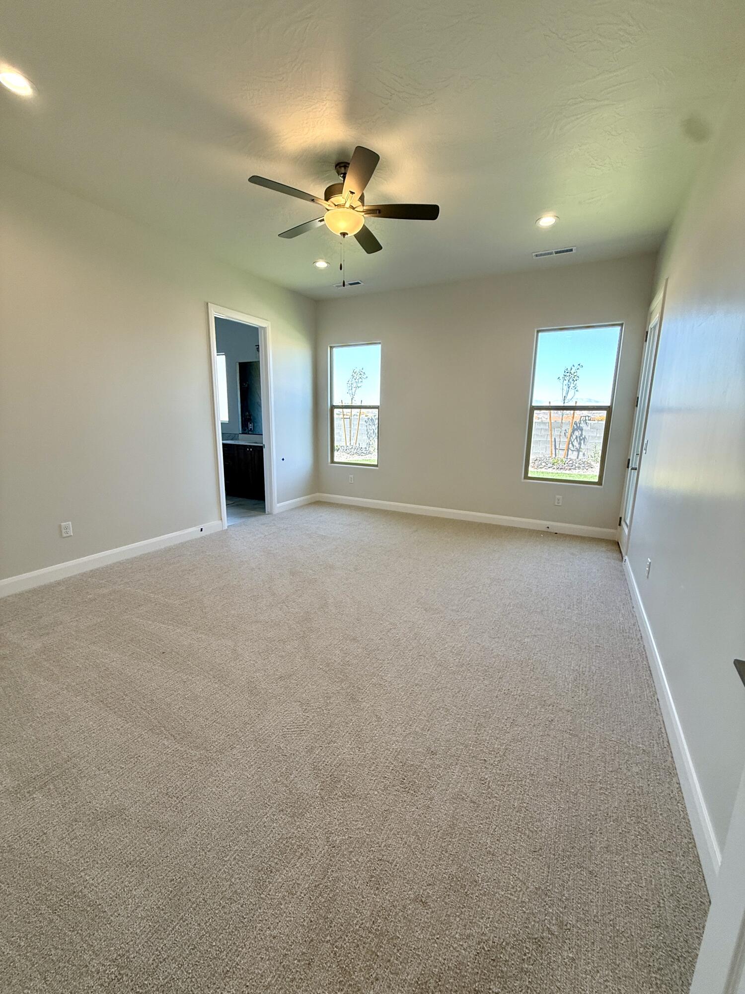 FRANKLIN FIELDS - Residential