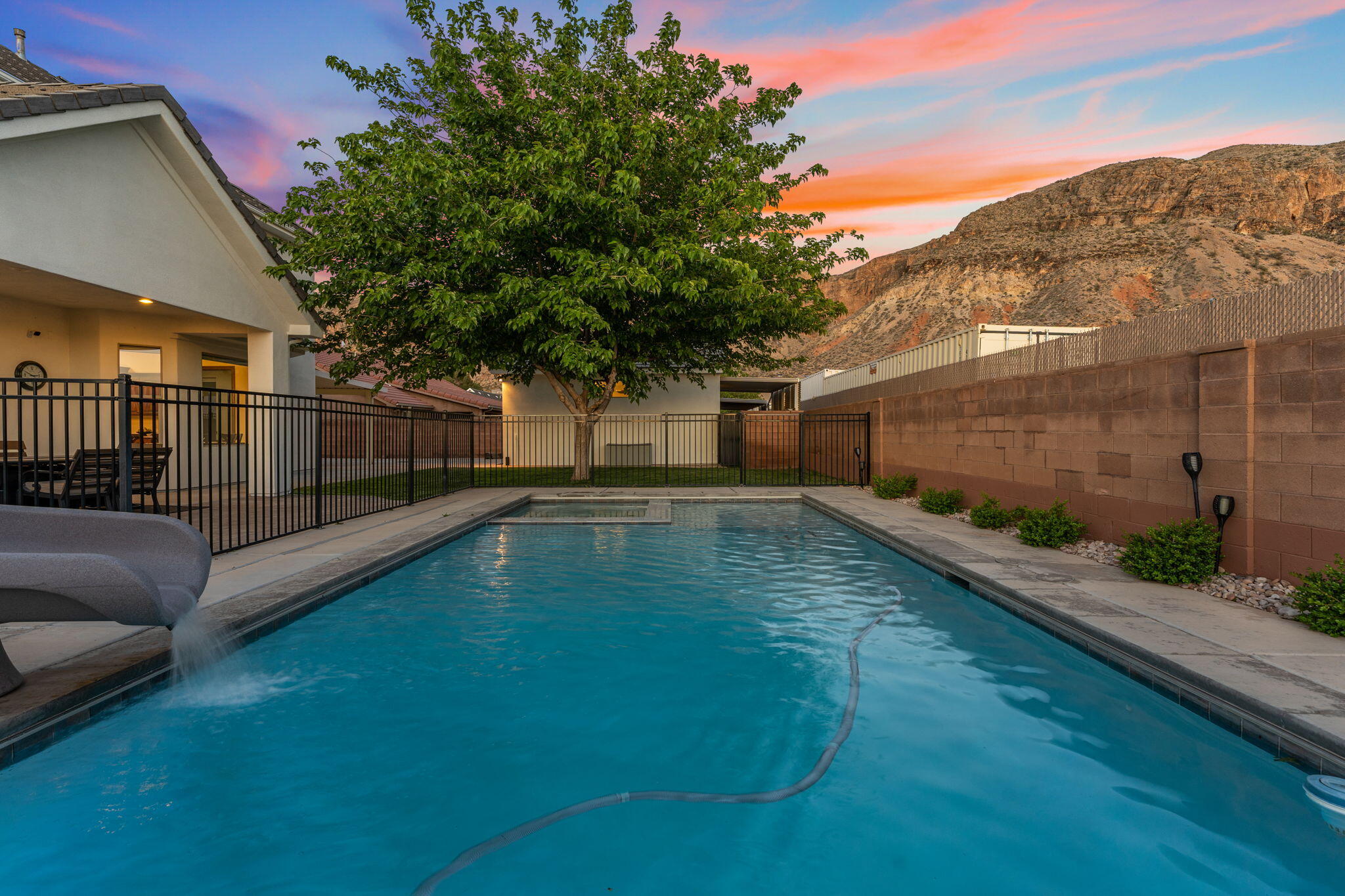 HURRICANE TOWNSITE - Residential