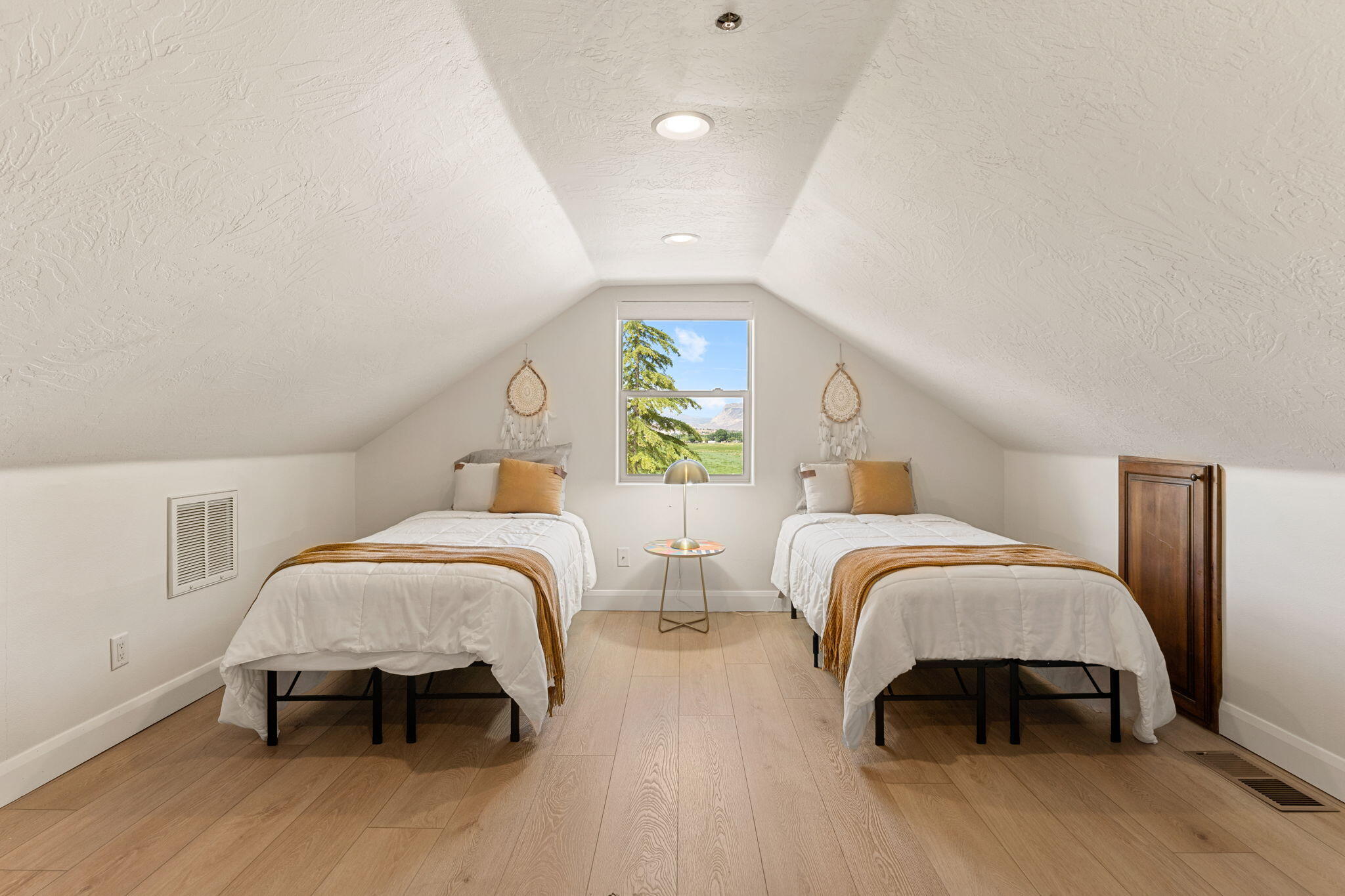 HURRICANE TOWNSITE - Residential