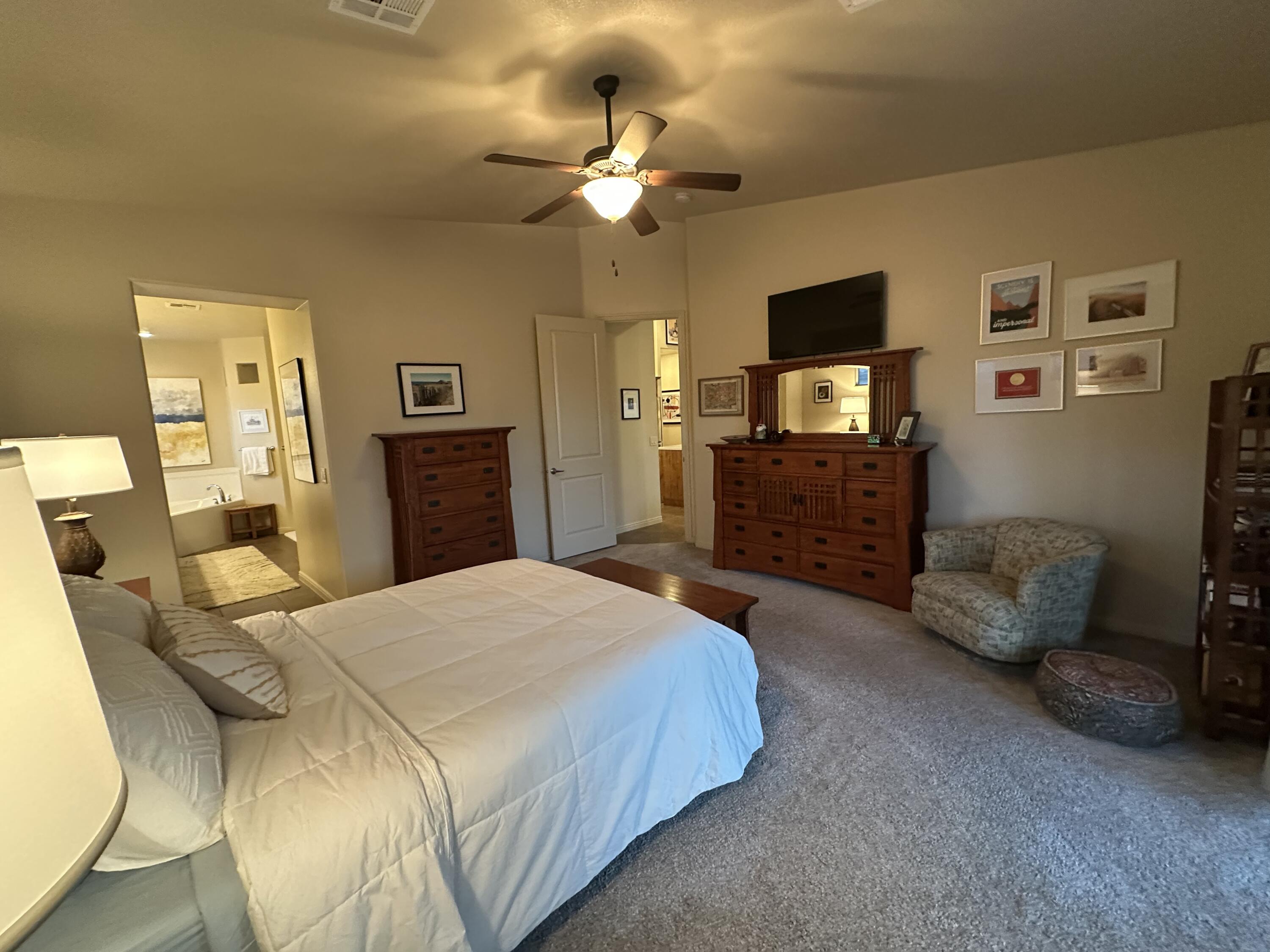 SUN CREST WEST - Residential