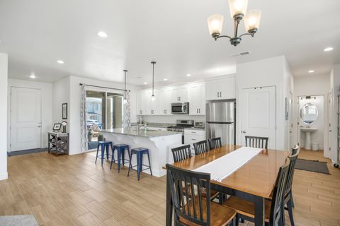Tiny photo for 438 N Stone Mountain DR 16 #16, Saint George, UT 84770 (MLS # 26-274137)