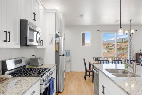 Tiny photo for 438 N Stone Mountain DR 16 #16, Saint George, UT 84770 (MLS # 26-274137)