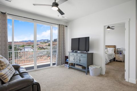 Tiny photo for 438 N Stone Mountain DR 16 #16, Saint George, UT 84770 (MLS # 26-274137)