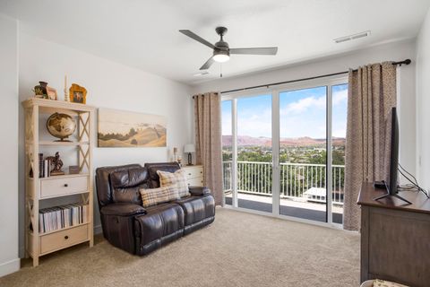 Tiny photo for 438 N Stone Mountain DR 16 #16, Saint George, UT 84770 (MLS # 26-274137)