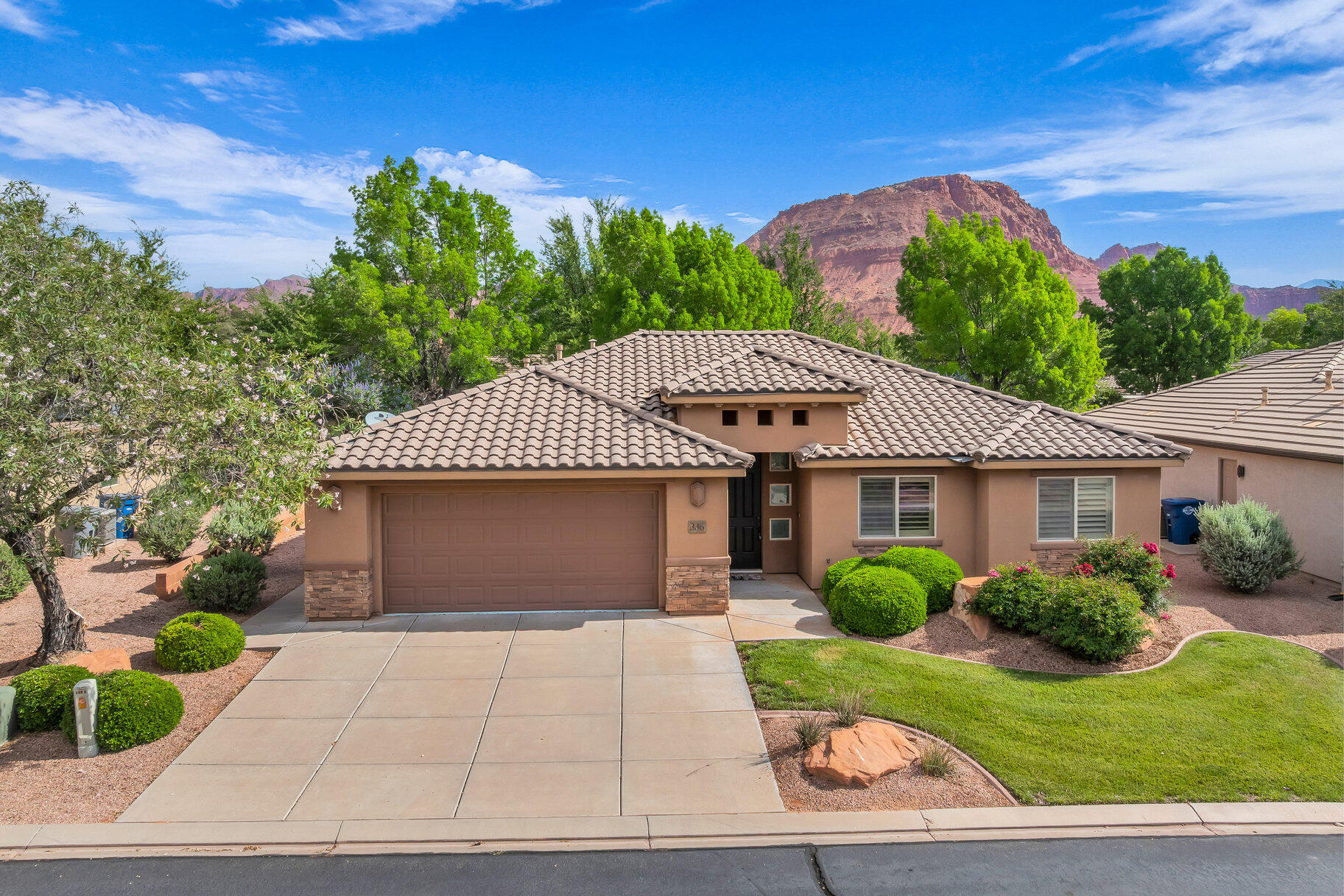 ANTHEM ESTATES - Residential