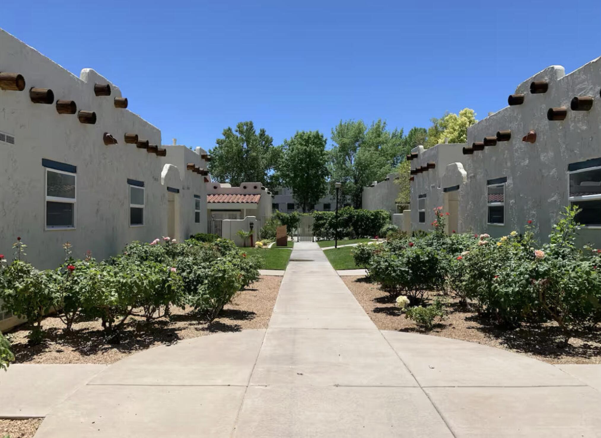 AMIRA AT GREEN VALLEY - Residential