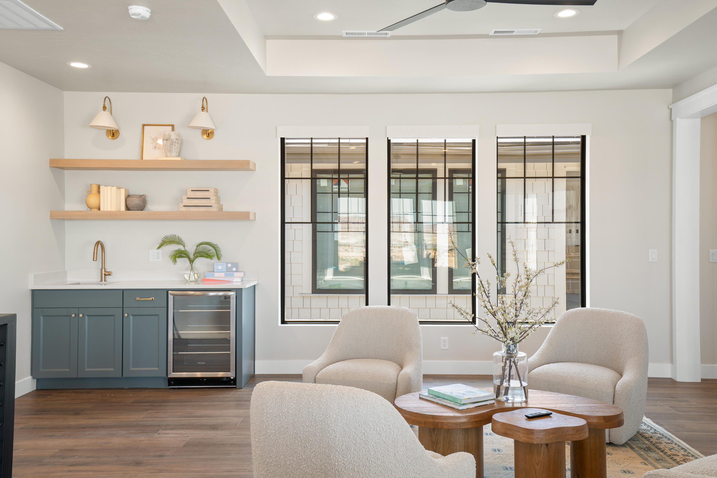 DESERT COLOR RESORT - Residential