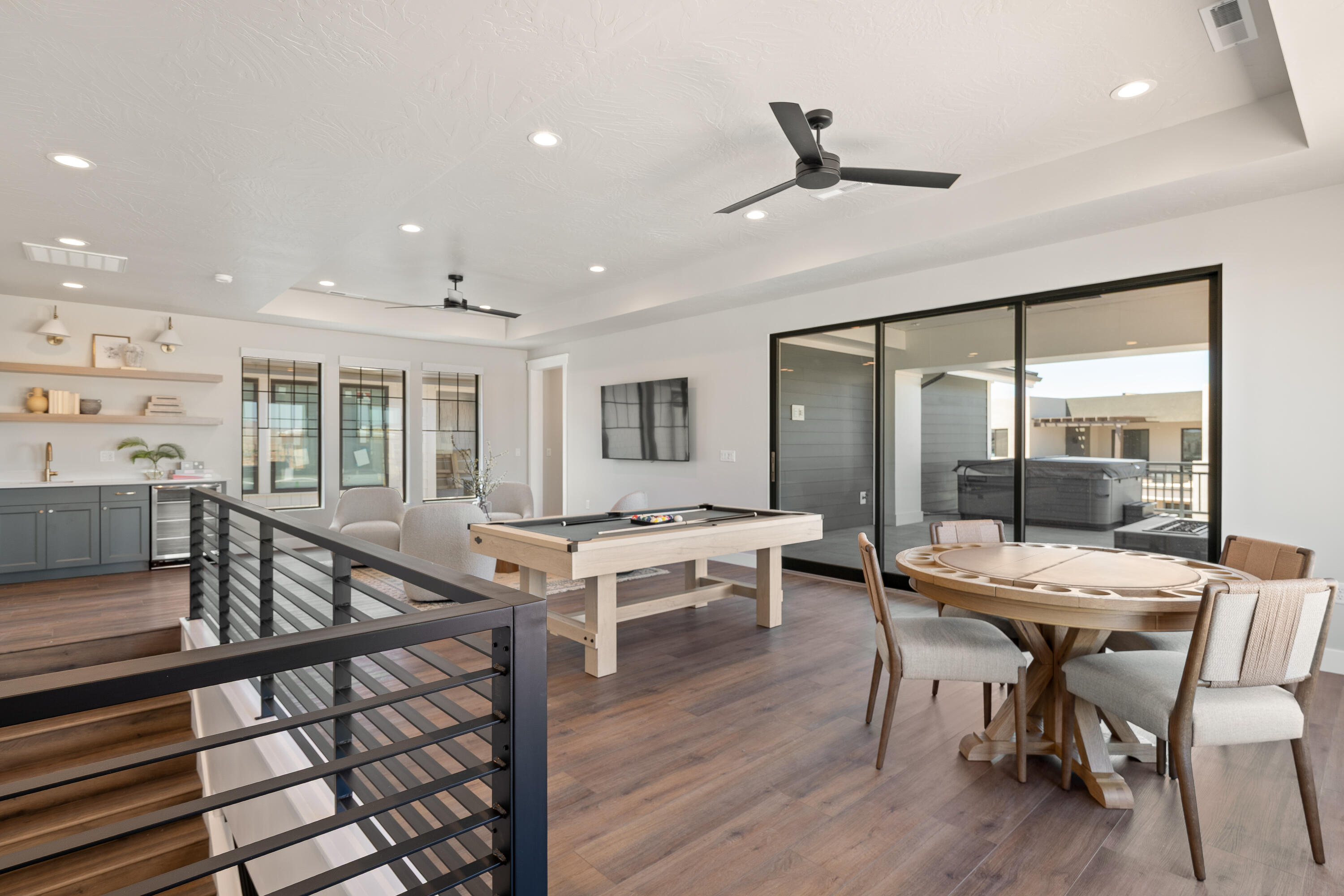 DESERT COLOR RESORT - Residential