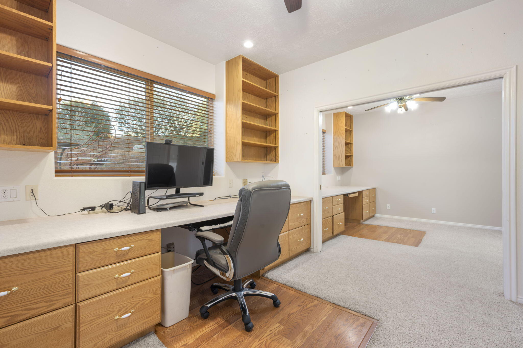 WINCHESTER HILLS - Residential