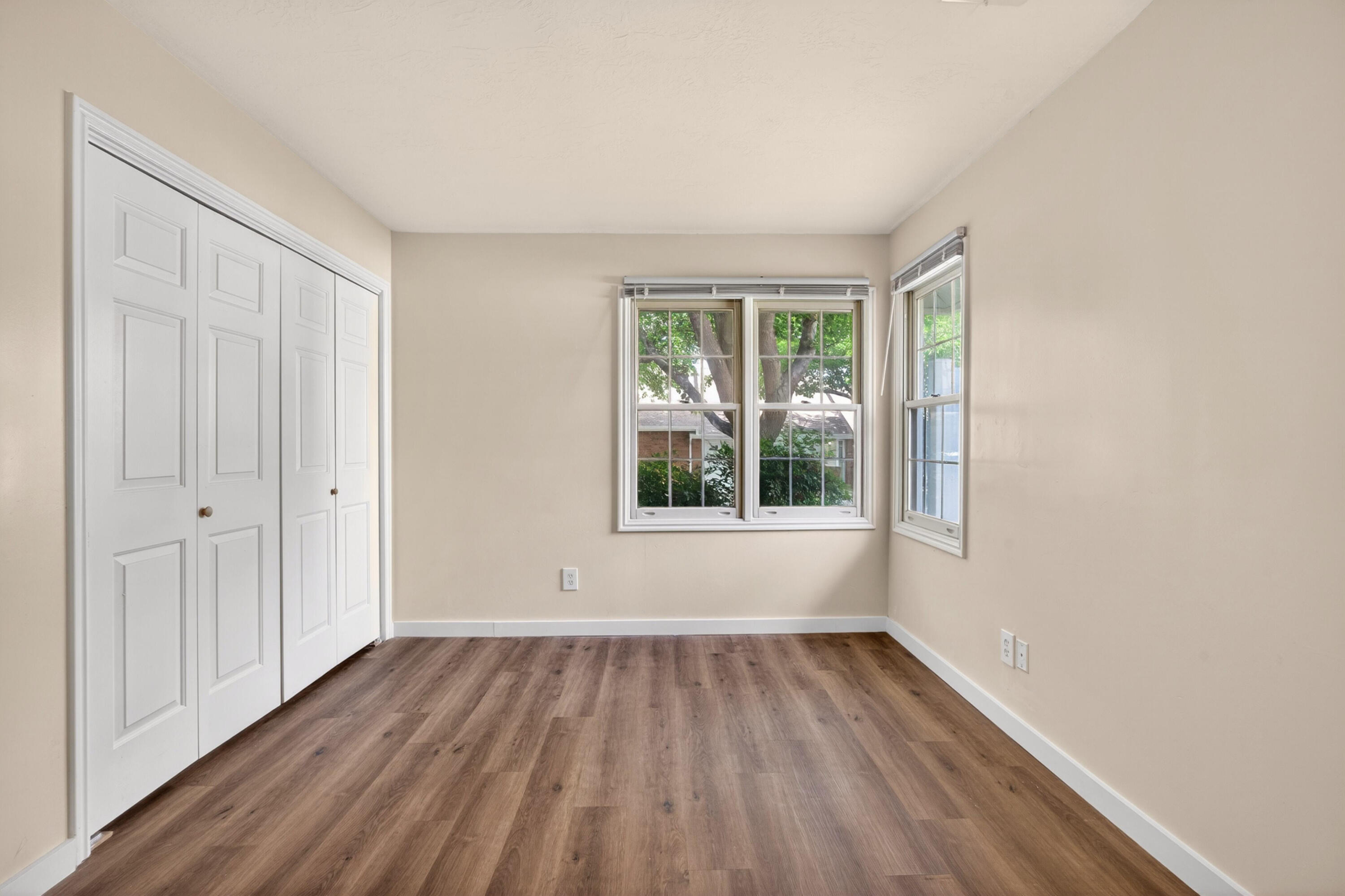 RED CANYON TOWNHOMES - Residential