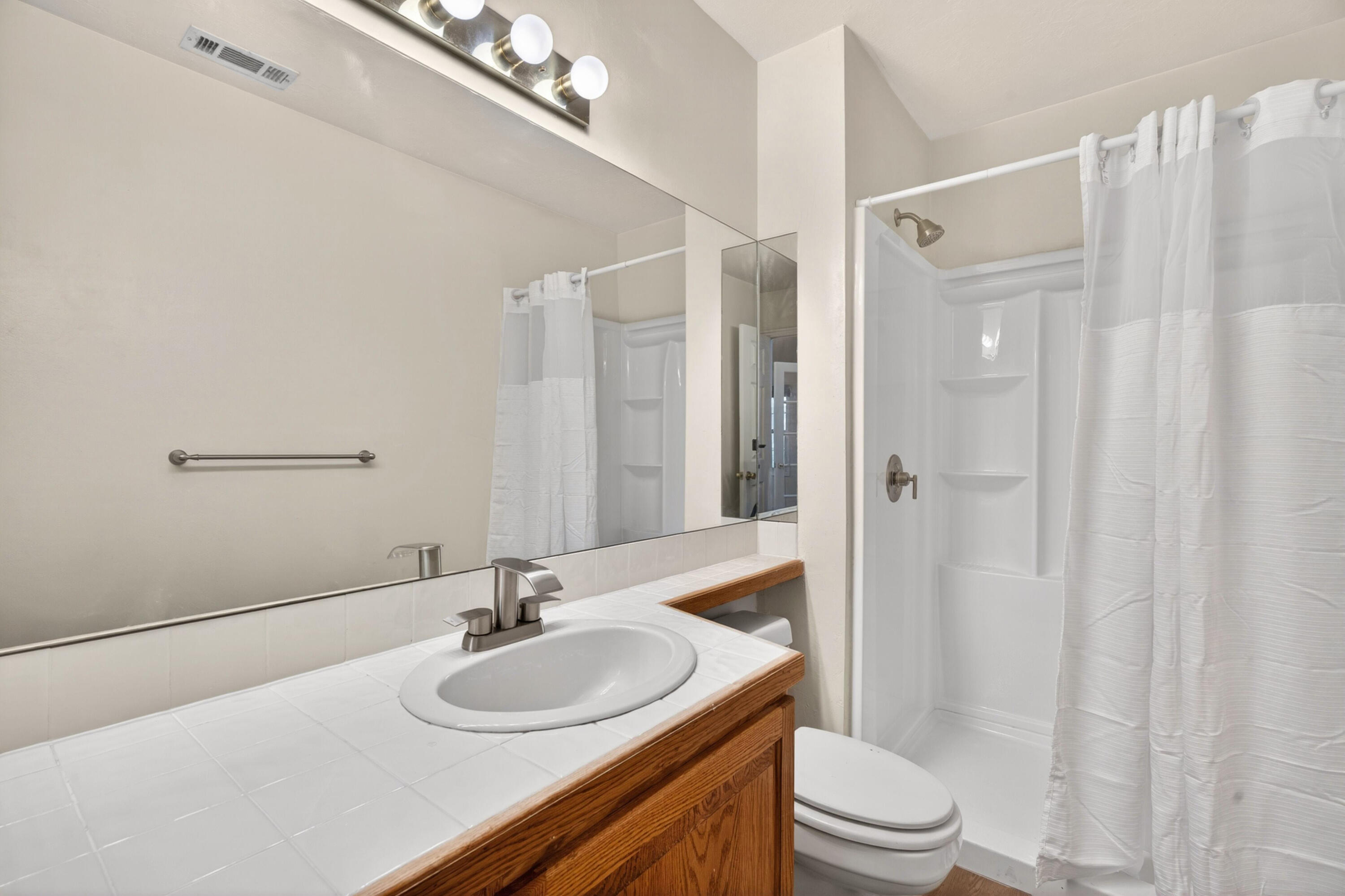 RED CANYON TOWNHOMES - Residential