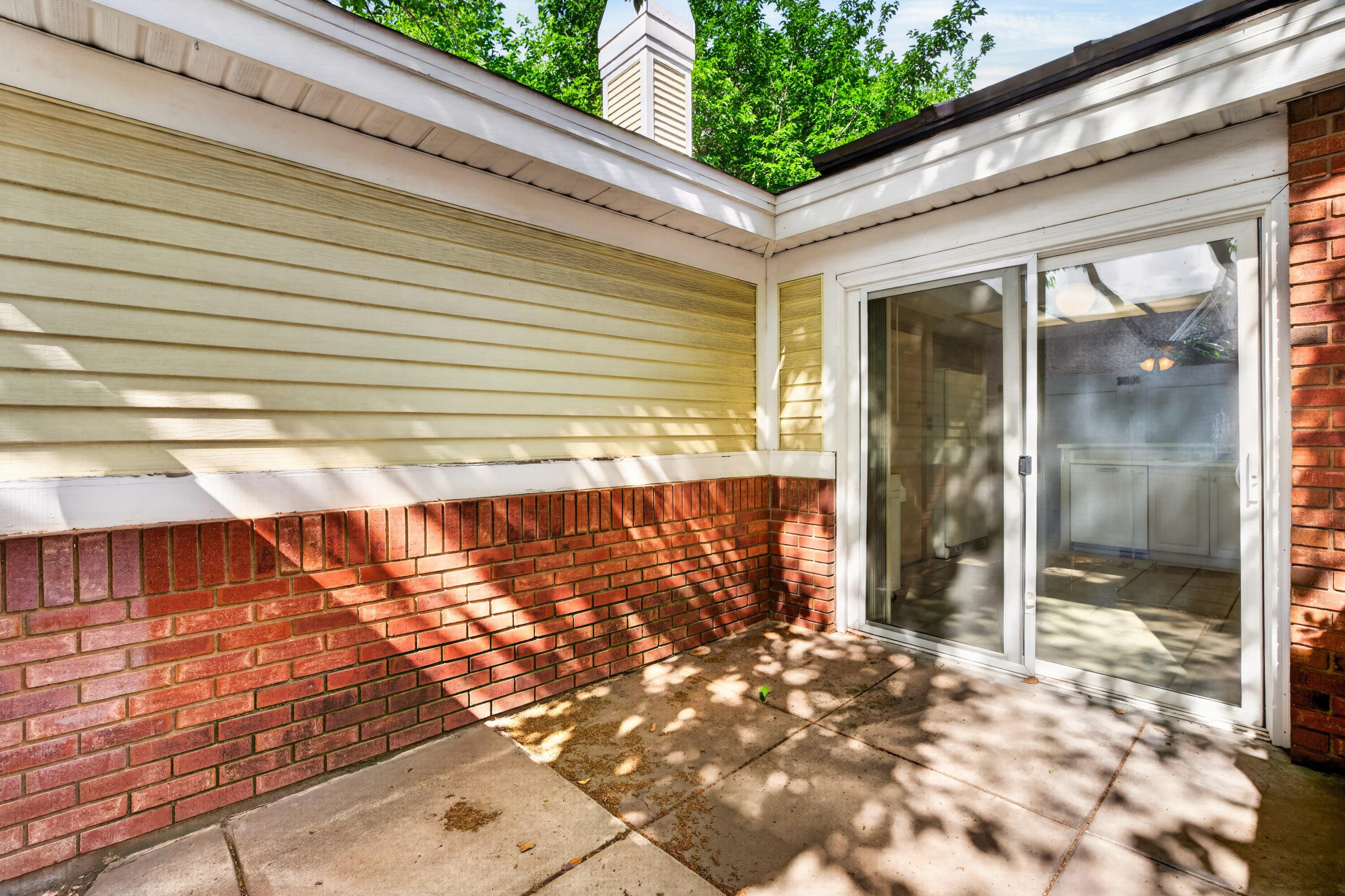 RED CANYON TOWNHOMES - Residential