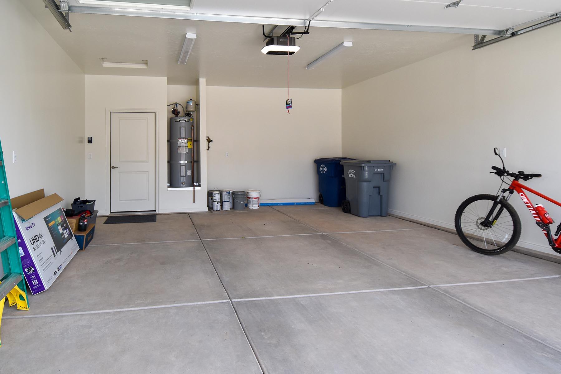 RED TRAILS SUNRISE VALLEY - Residential