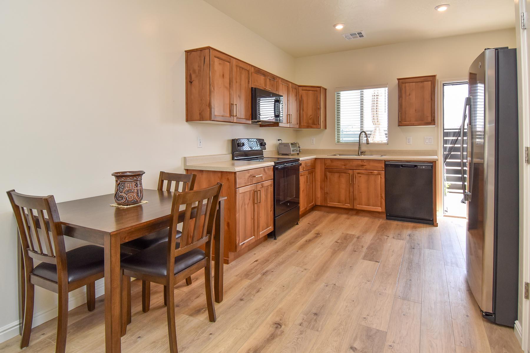 RED TRAILS SUNRISE VALLEY - Residential