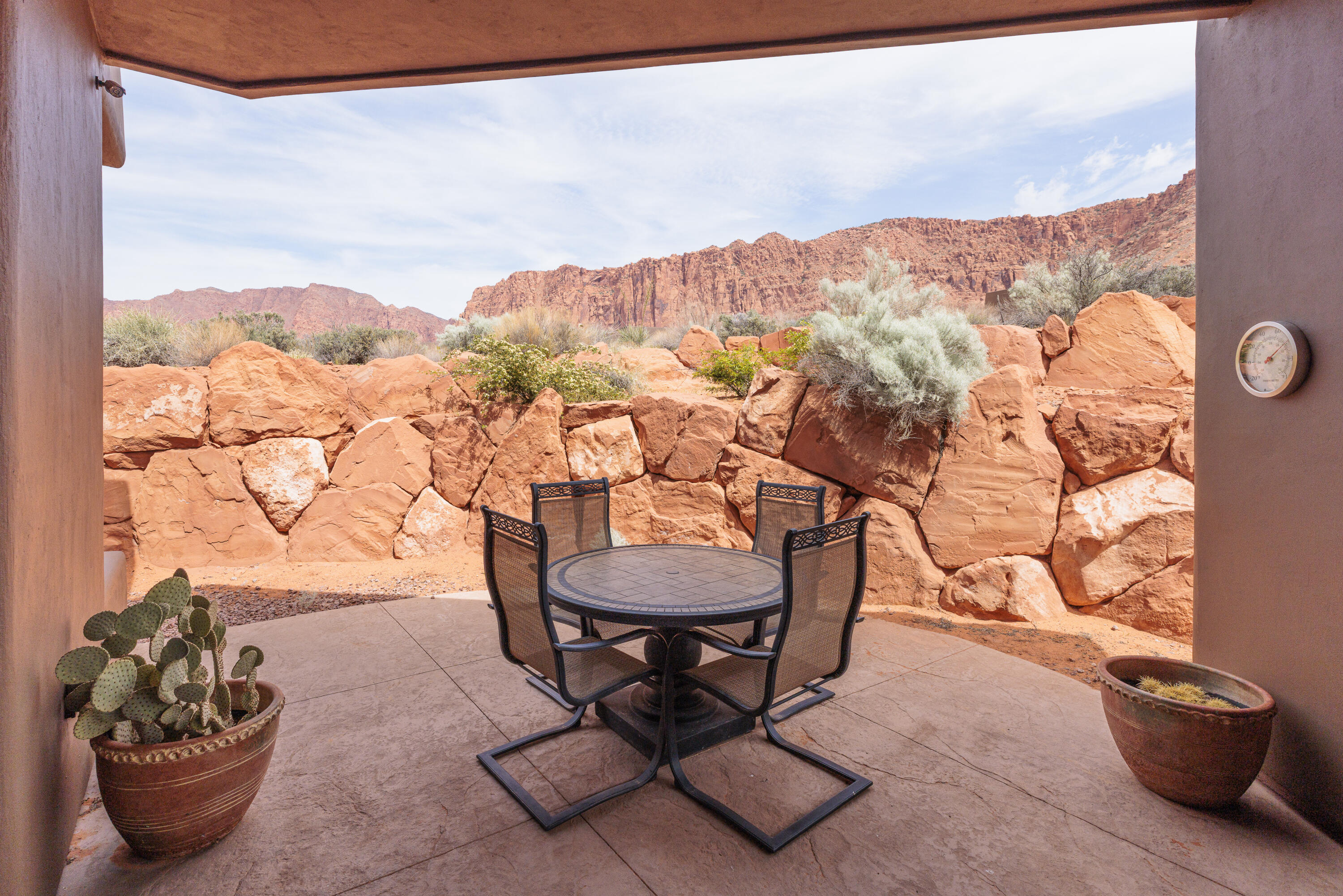 TAVIAWK - Residential