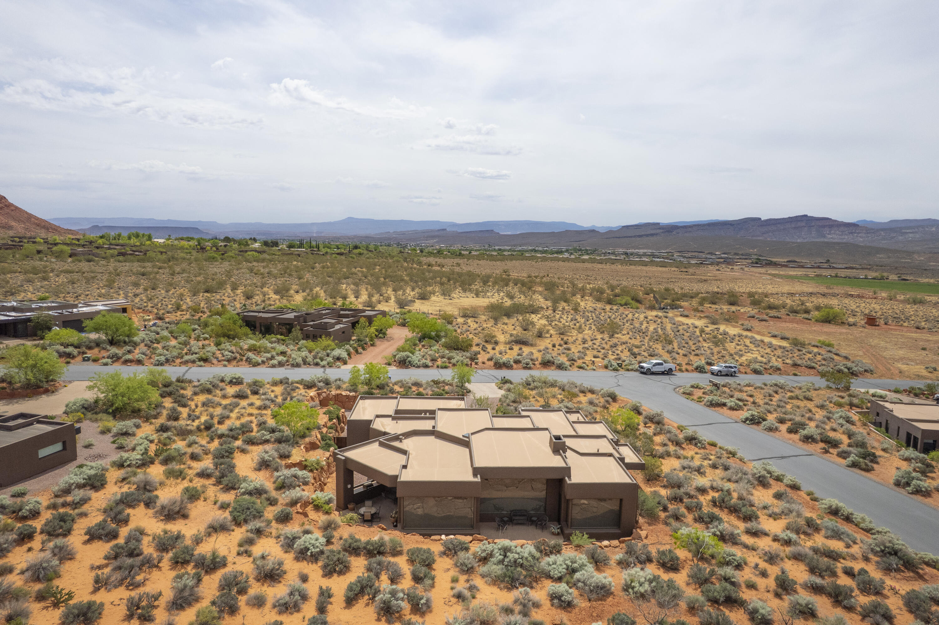 TAVIAWK - Residential