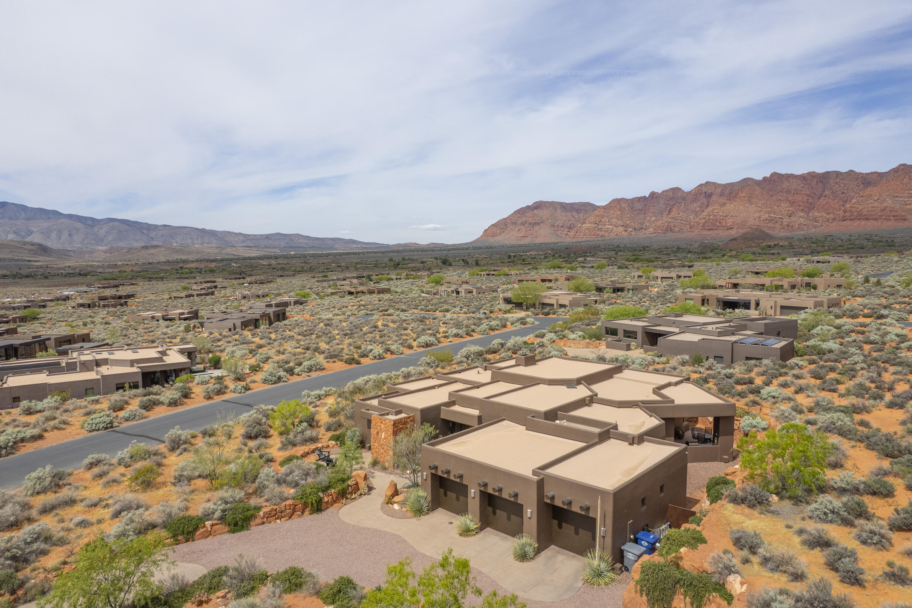 TAVIAWK - Residential