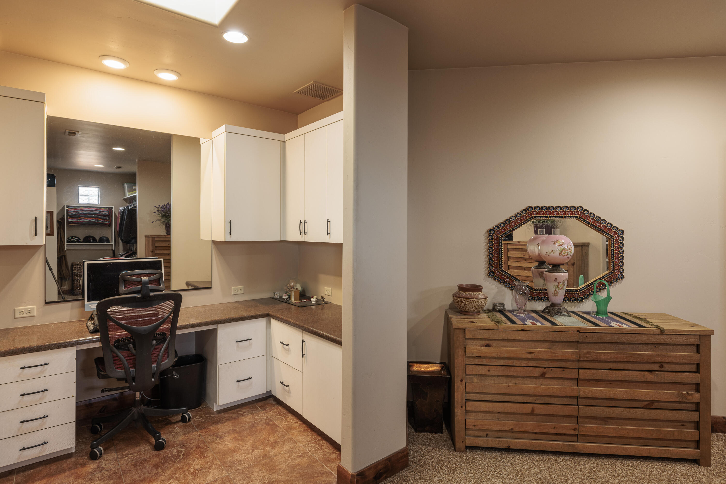 TAVIAWK - Residential