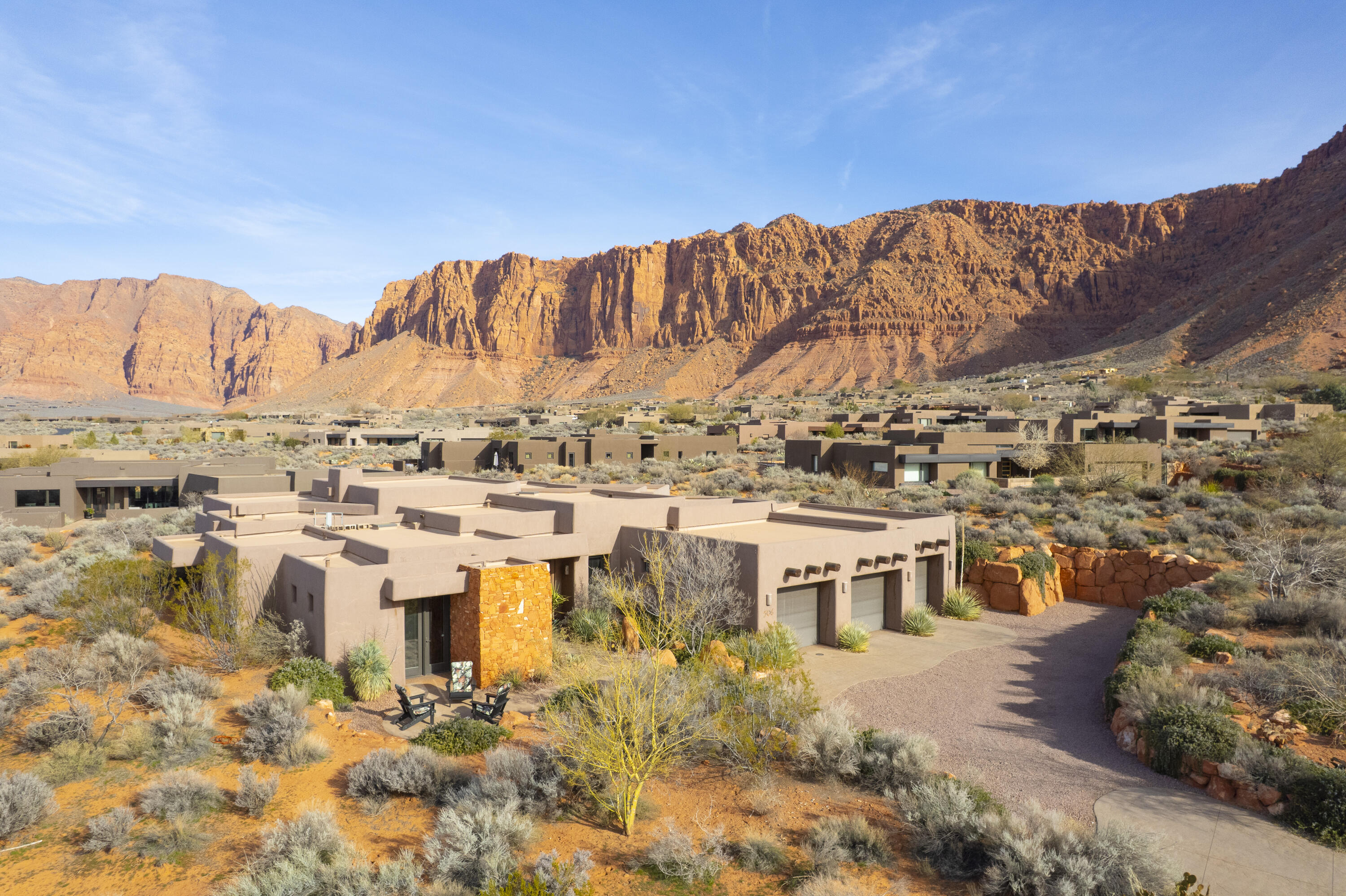 TAVIAWK - Residential