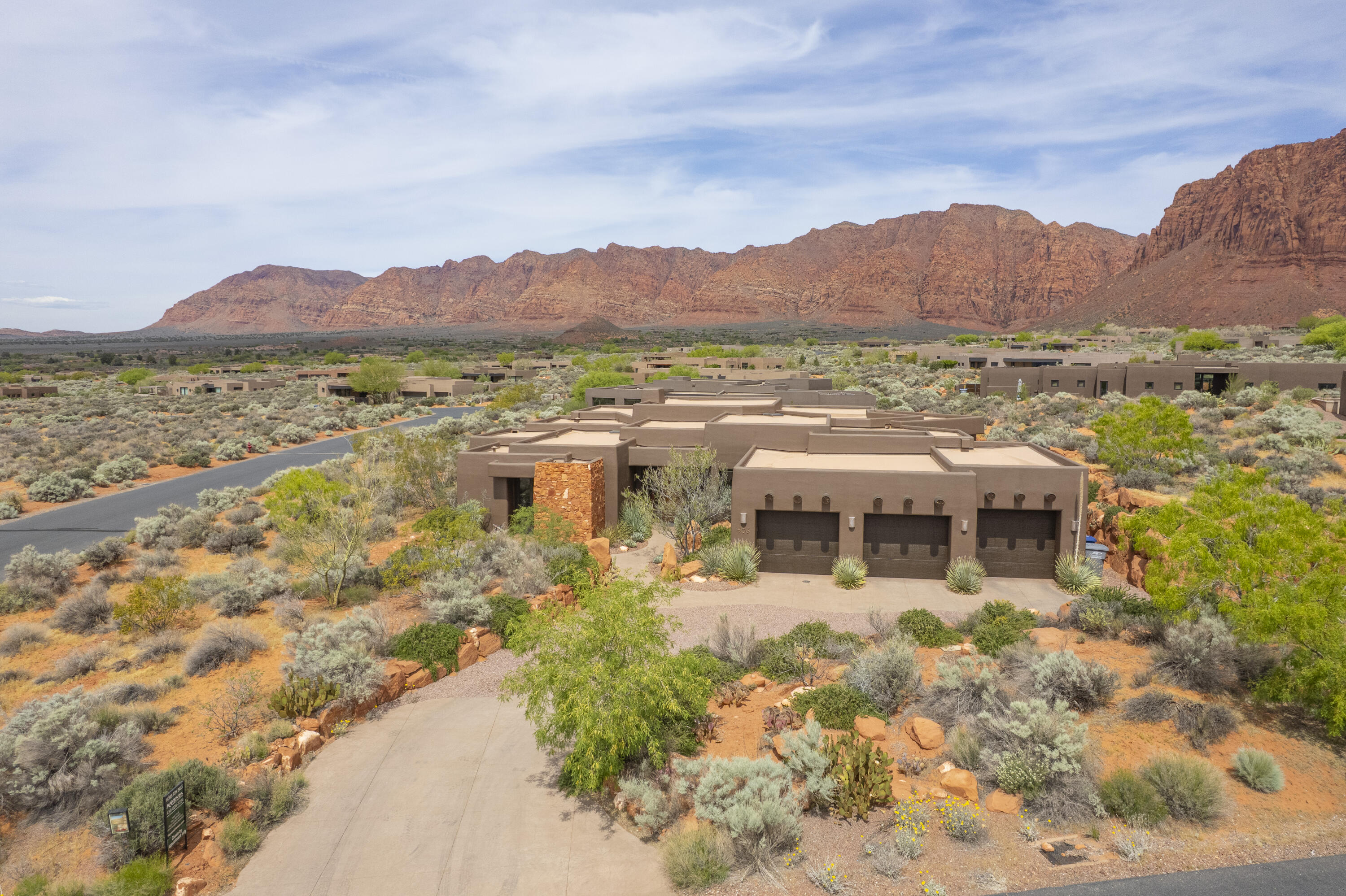 TAVIAWK - Residential