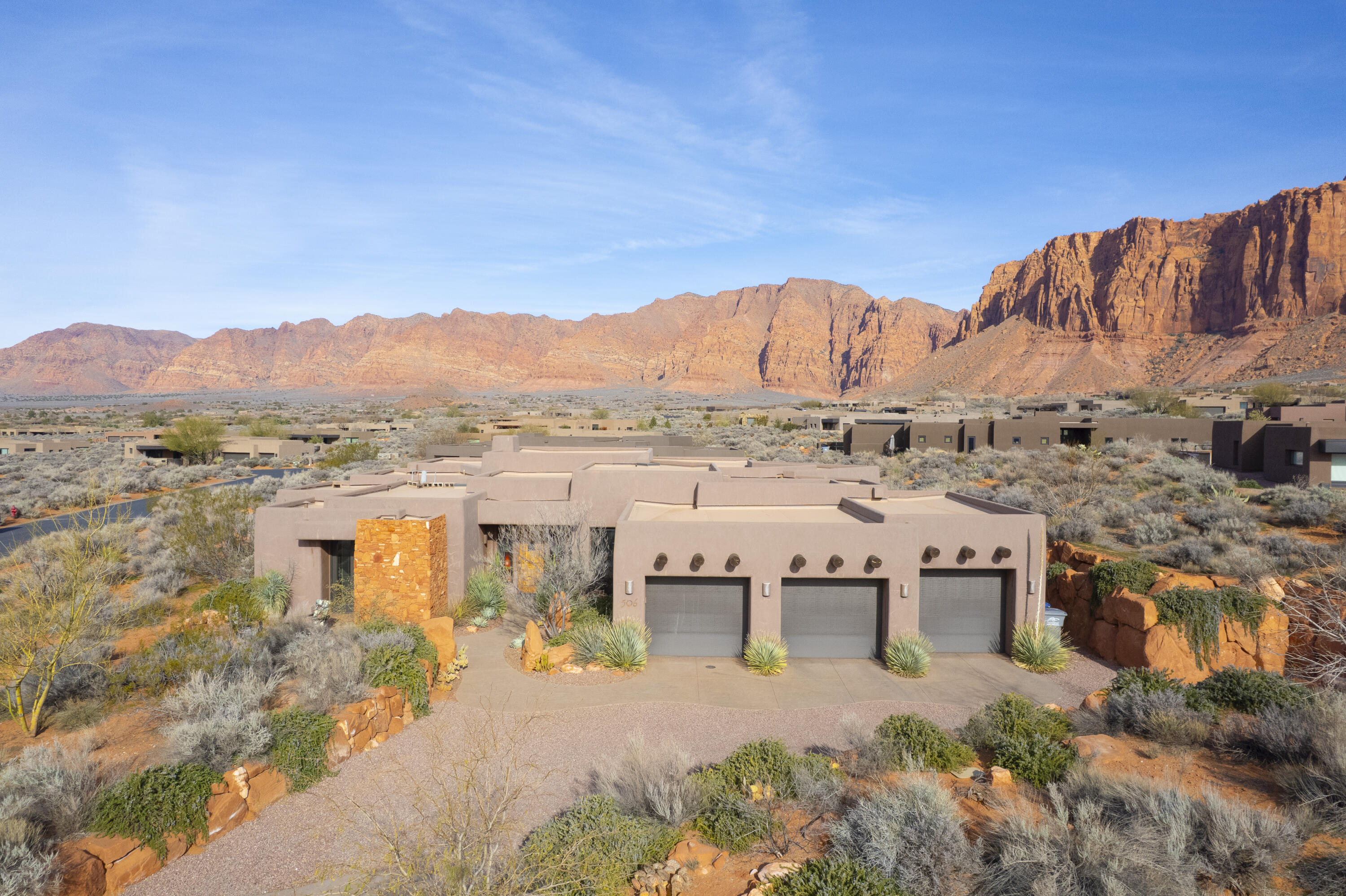 TAVIAWK - Residential