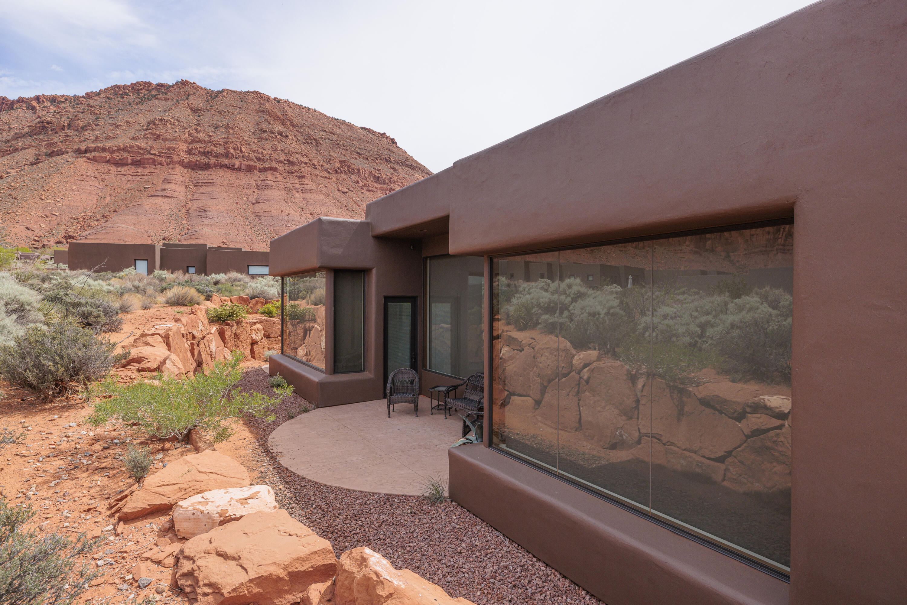 TAVIAWK - Residential