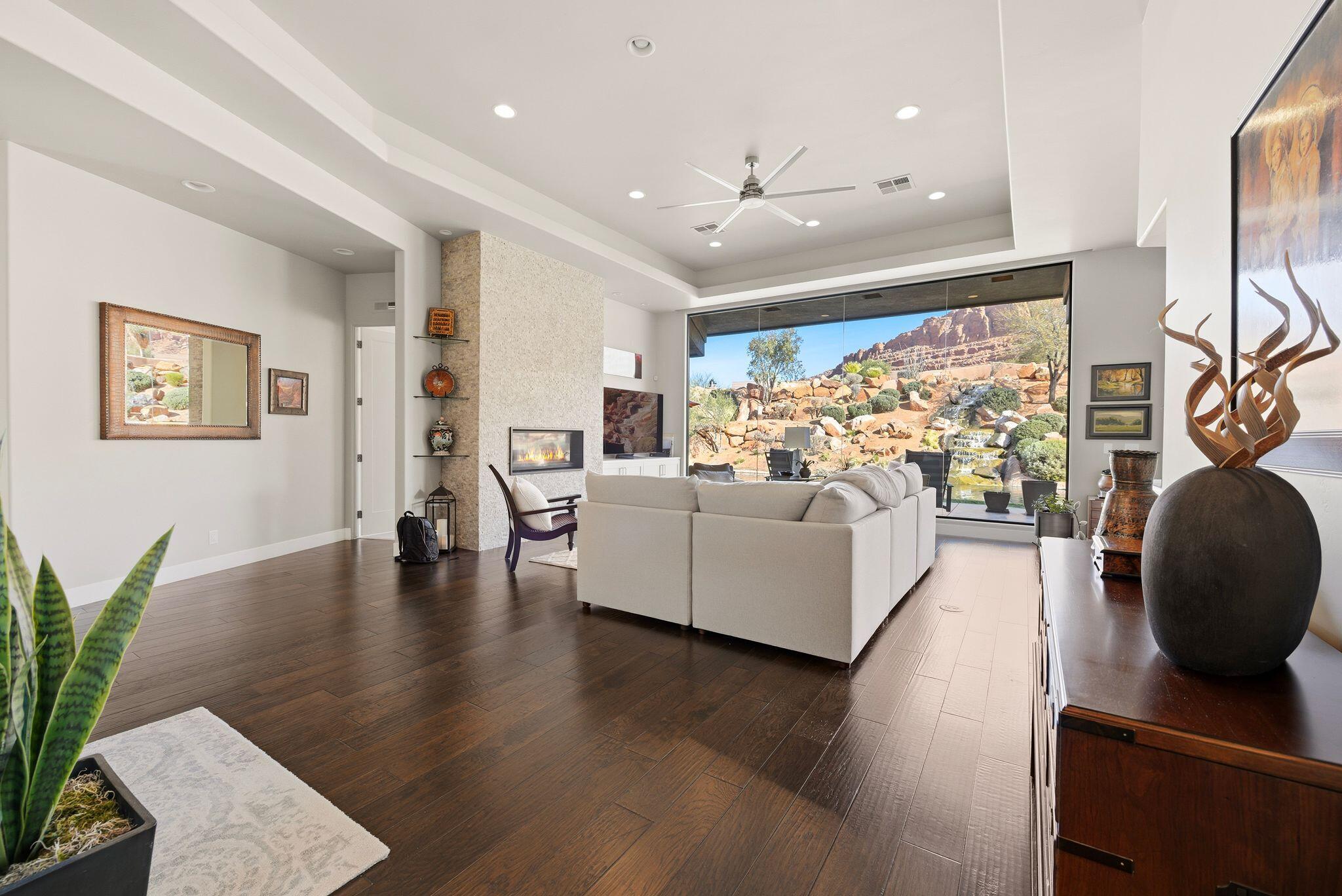 KACHINA SPRINGS SOUTH AT ENTRADA - Residential
