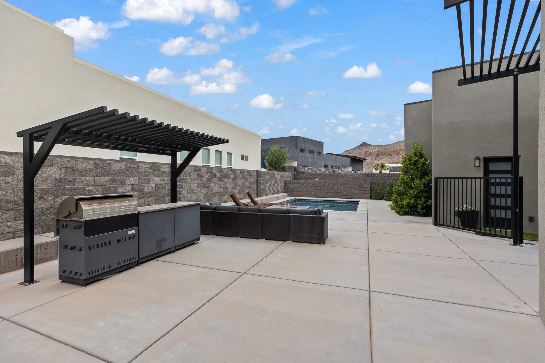 GOLF VIEW ESTATES AT COPPER ROCK - Residential