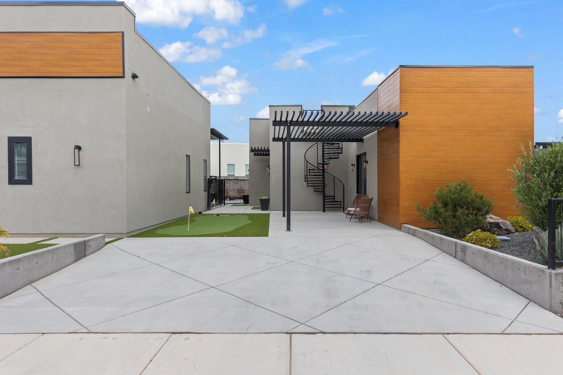 GOLF VIEW ESTATES AT COPPER ROCK - Residential