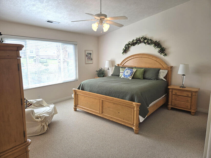 PARADISE COVE TOWNHOMES - Residential