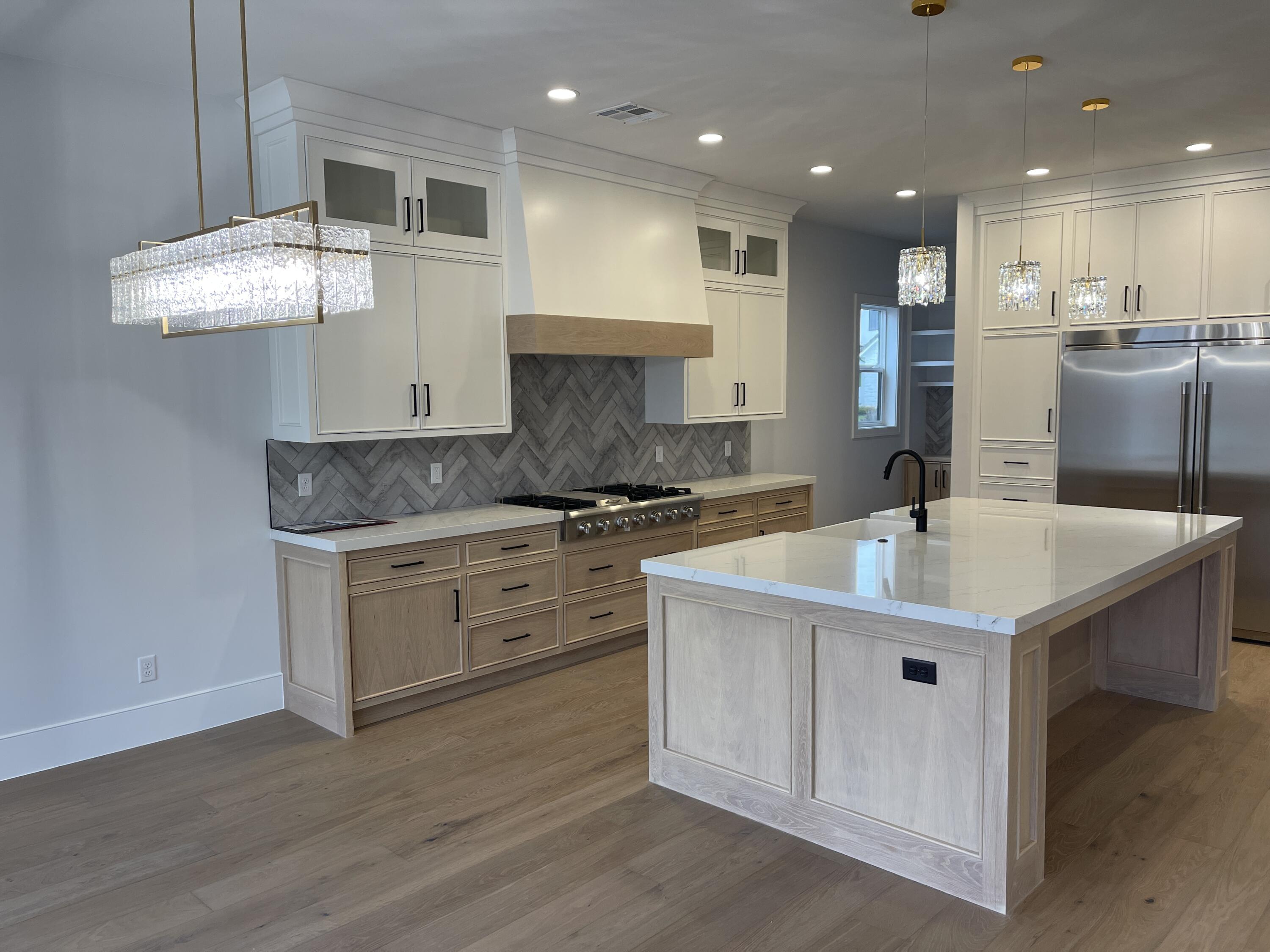 FIELDSTONE - Residential