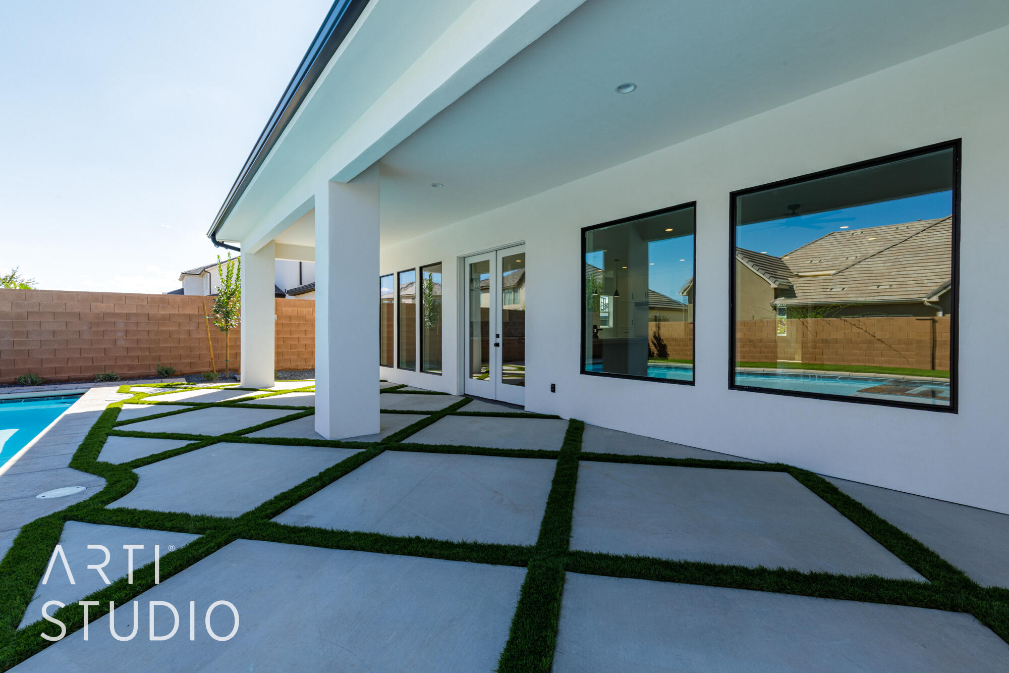 FIELDSTONE - Residential