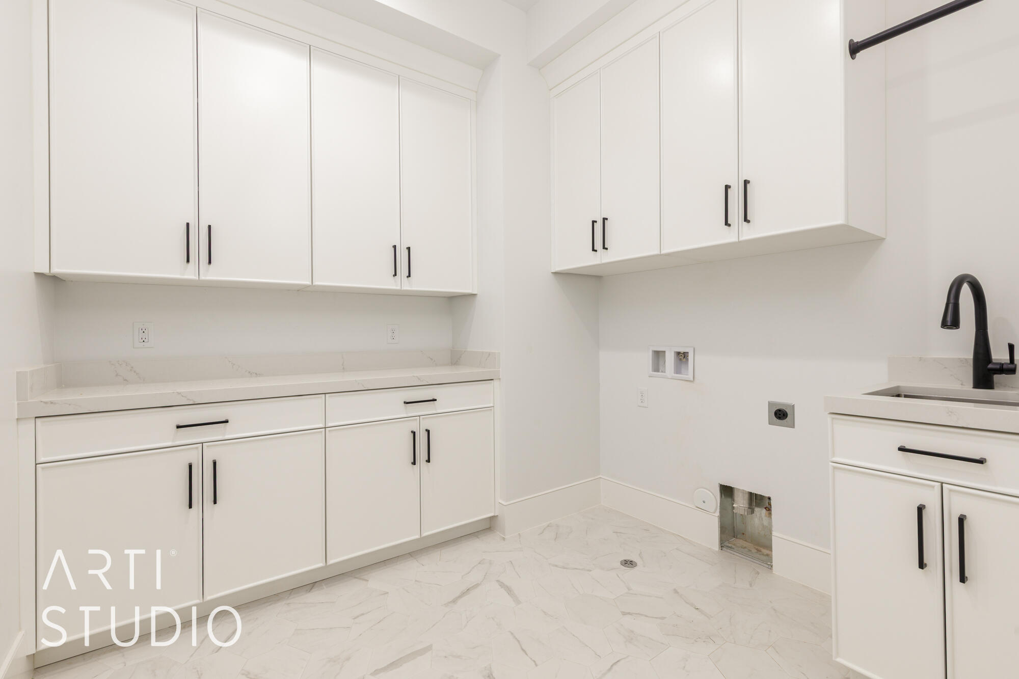 FIELDSTONE - Residential