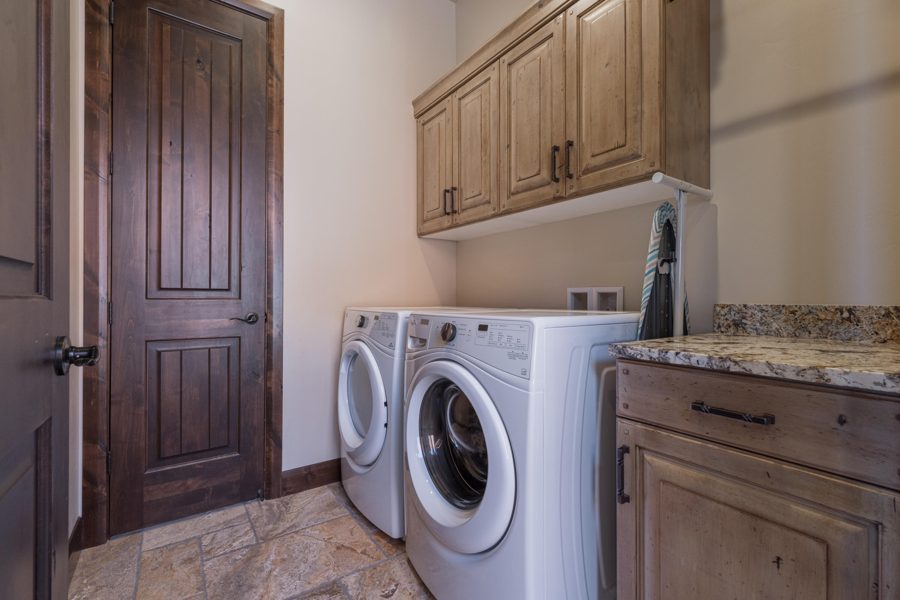 RETREAT AT SAND HOLLOW RESORT - Residential