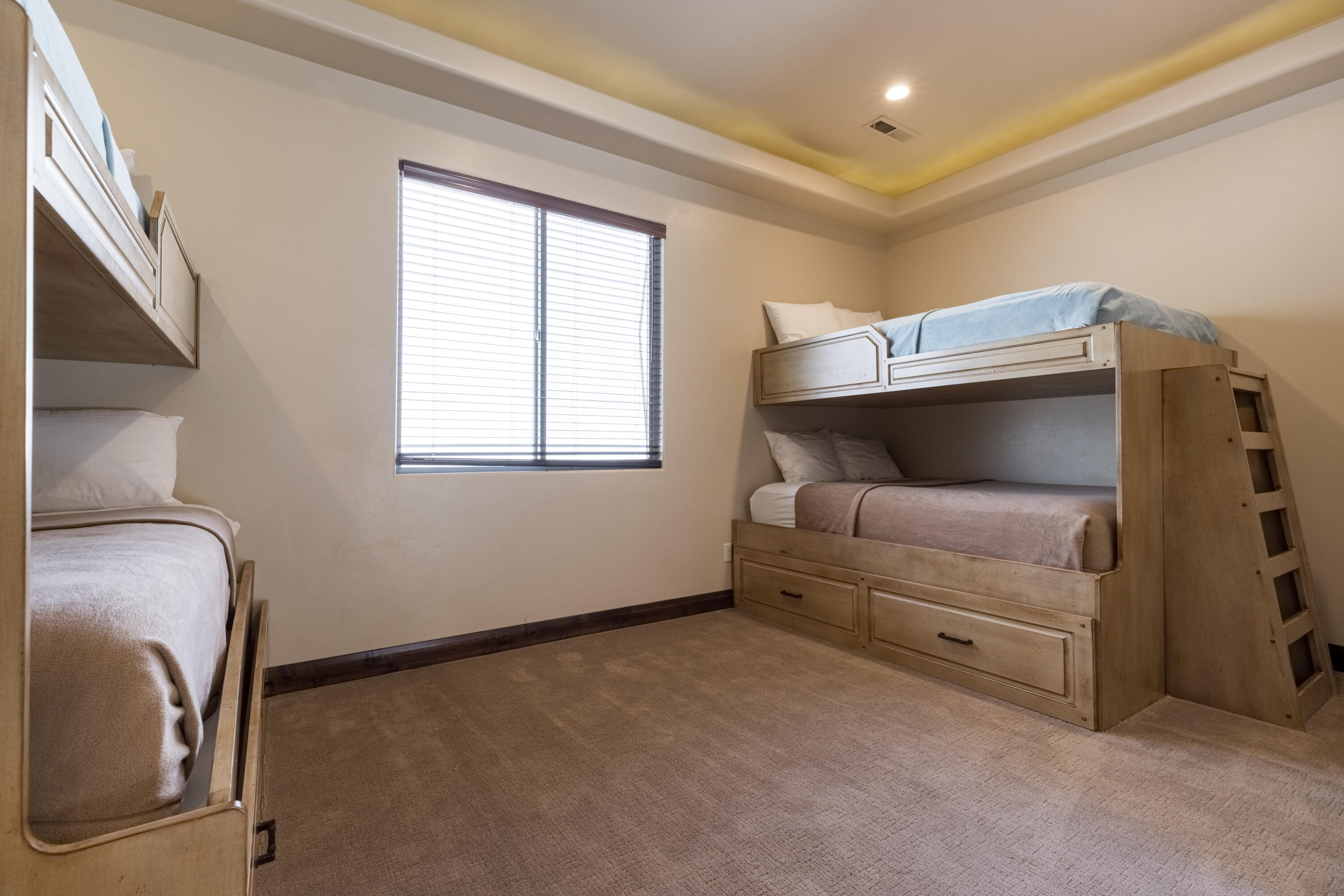 RETREAT AT SAND HOLLOW RESORT - Residential