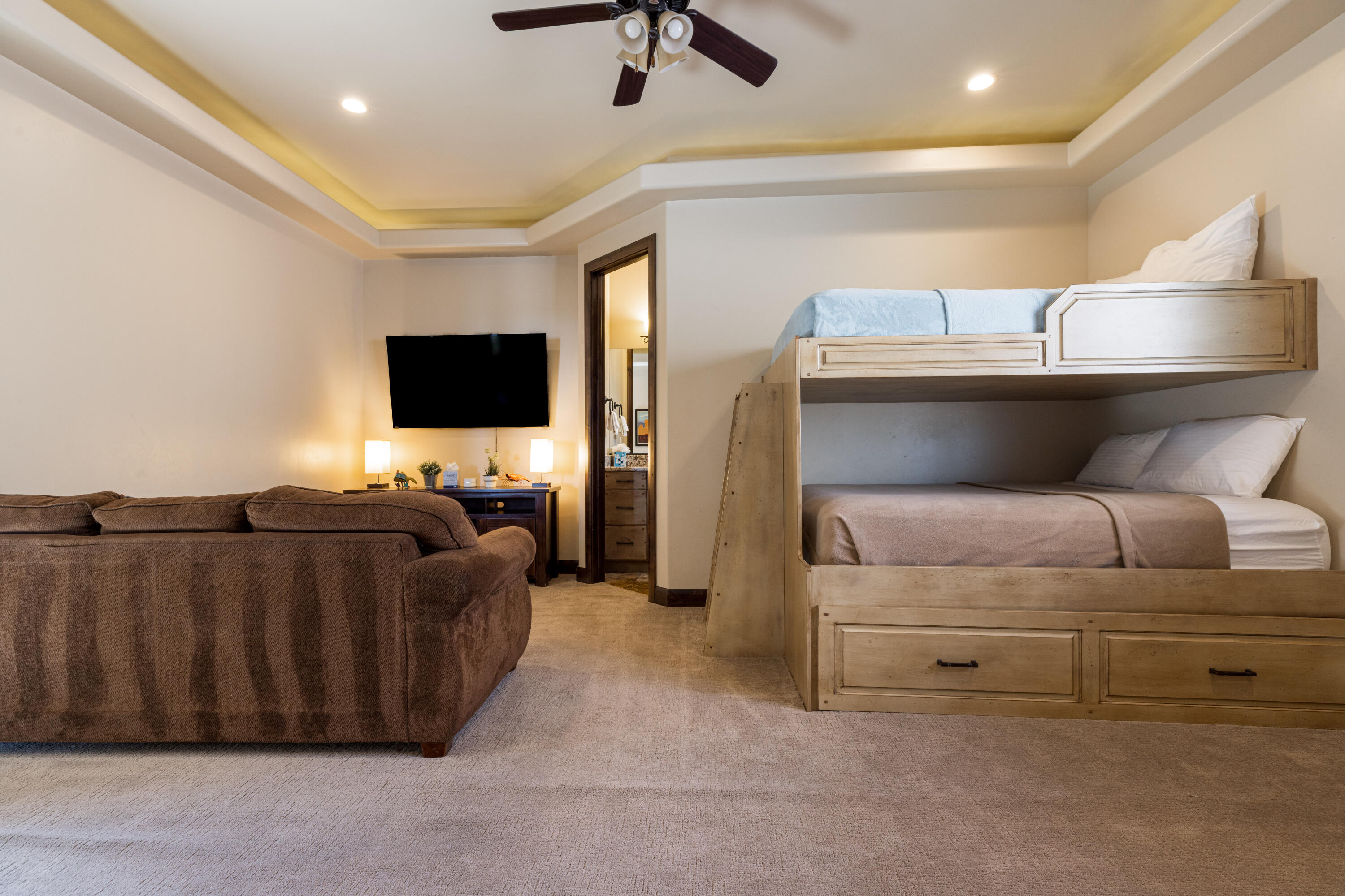 RETREAT AT SAND HOLLOW RESORT - Residential