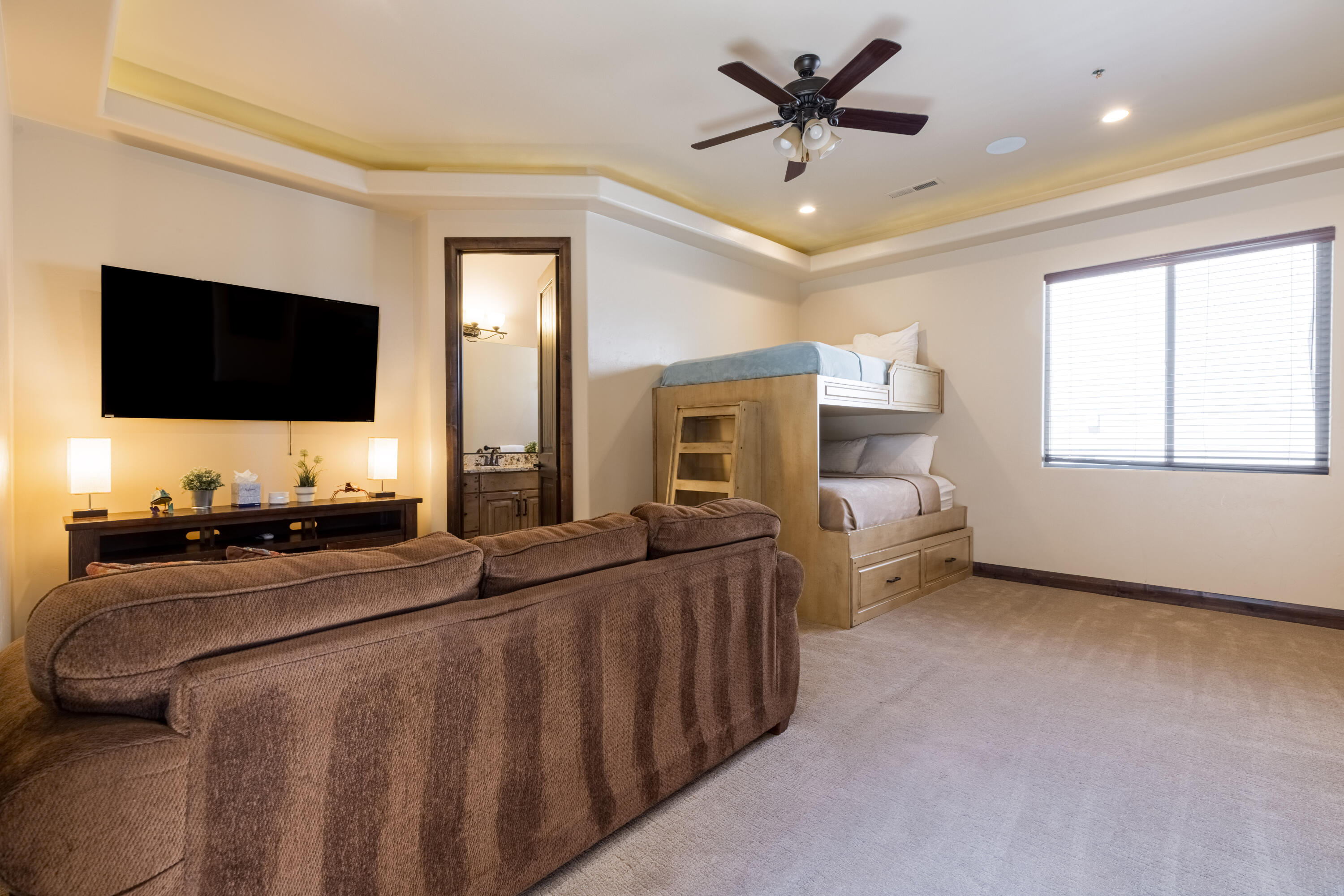 RETREAT AT SAND HOLLOW RESORT - Residential