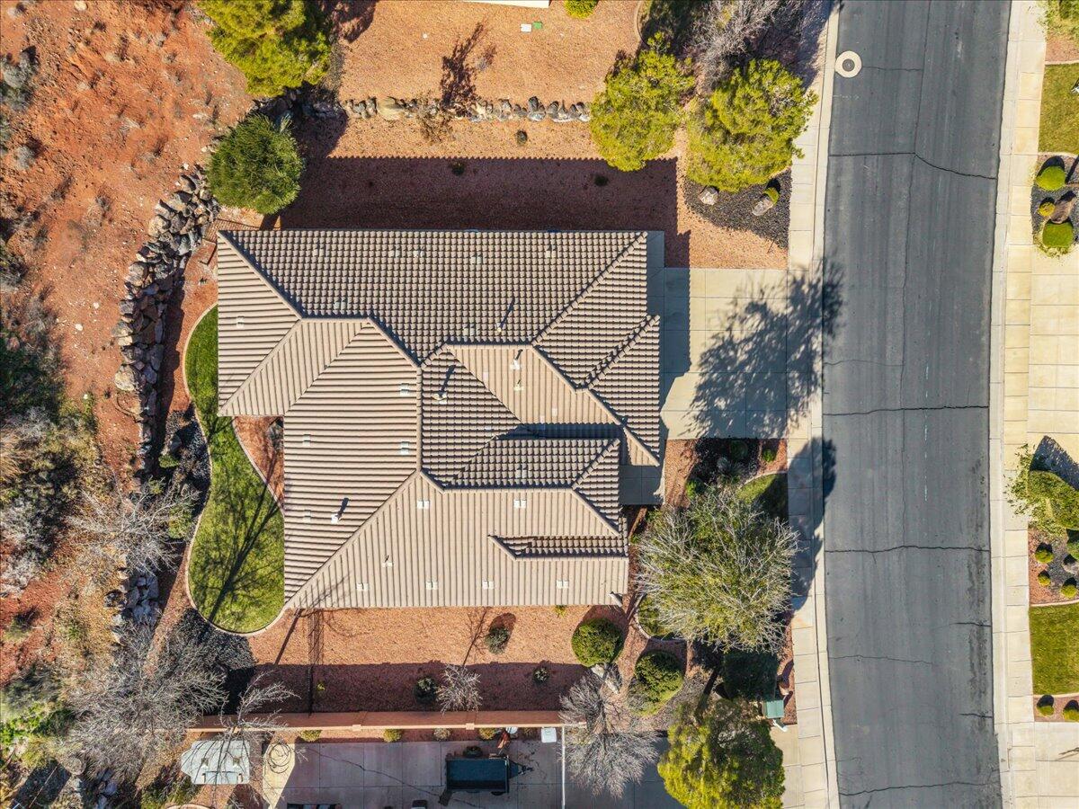 PRIMROSE POINT - Residential