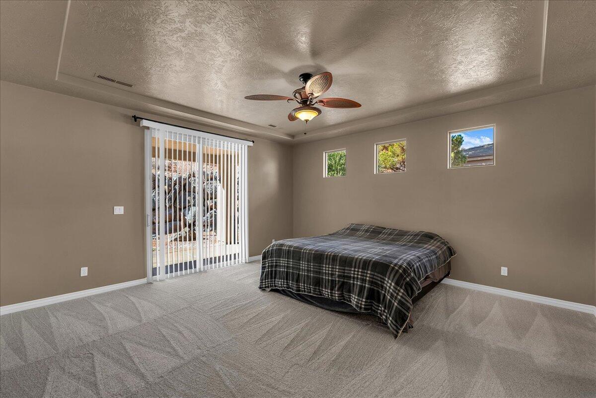 PRIMROSE POINT - Residential