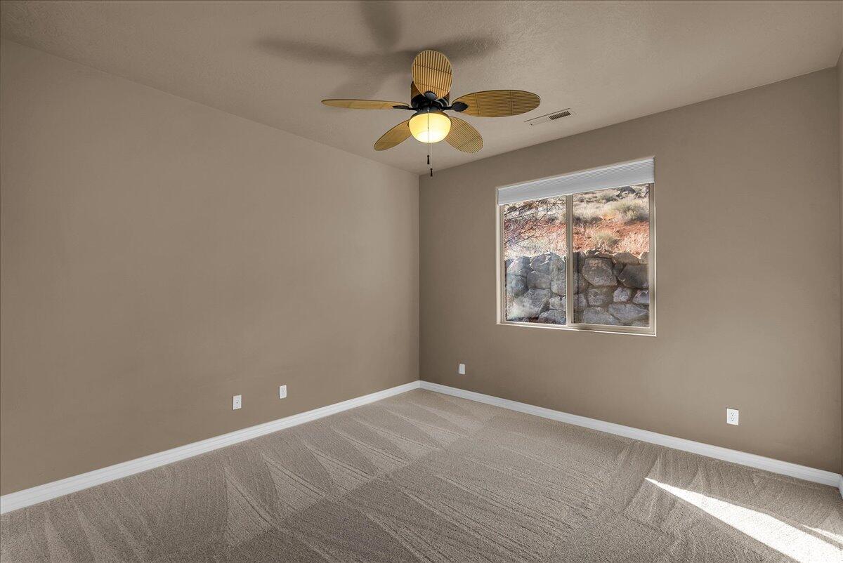 PRIMROSE POINT - Residential