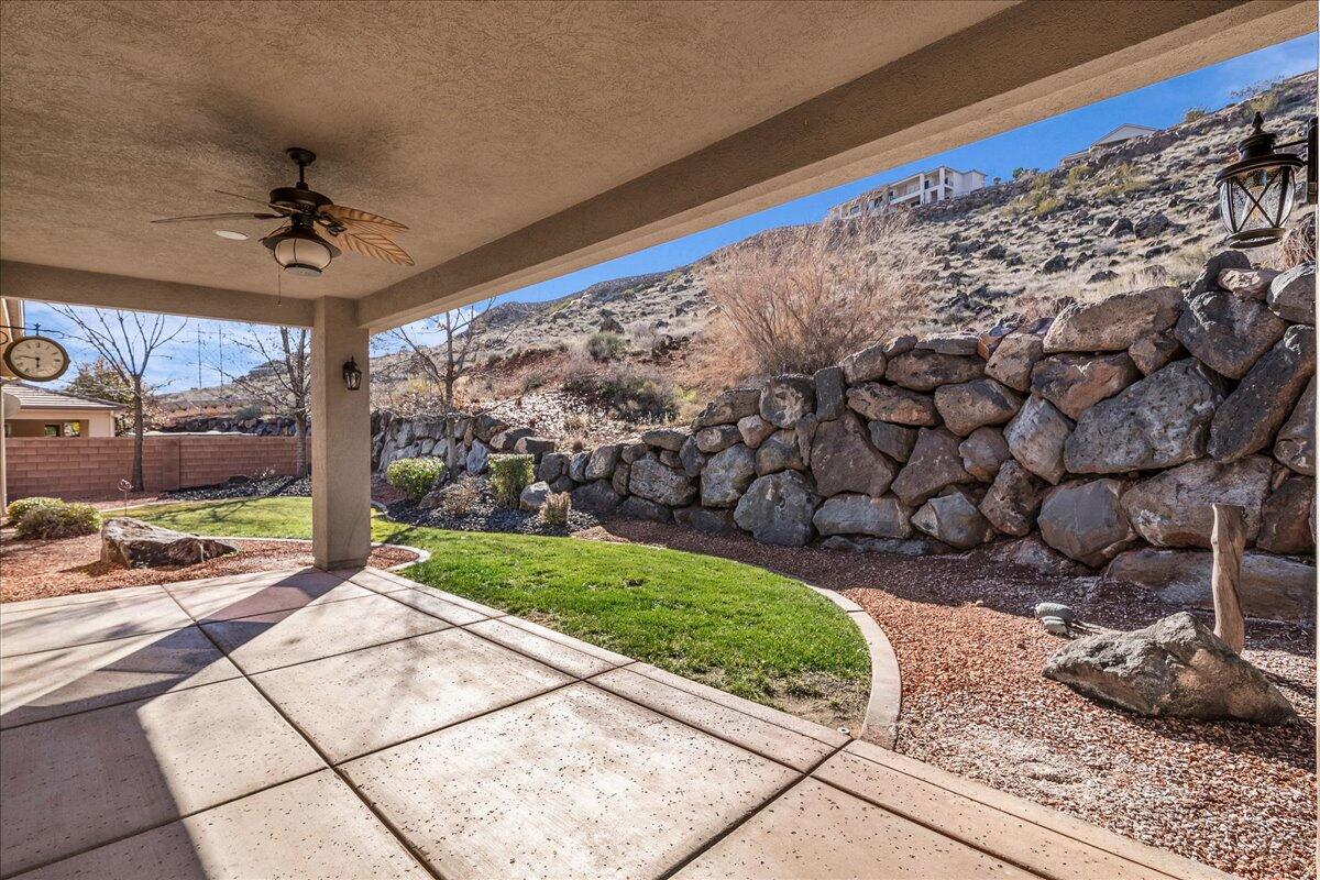 PRIMROSE POINT - Residential