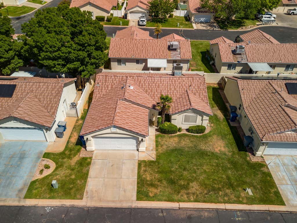 Photo of 470 E 1100 S 14 #14, Saint George, UT 84790 (MLS # 26-275426)