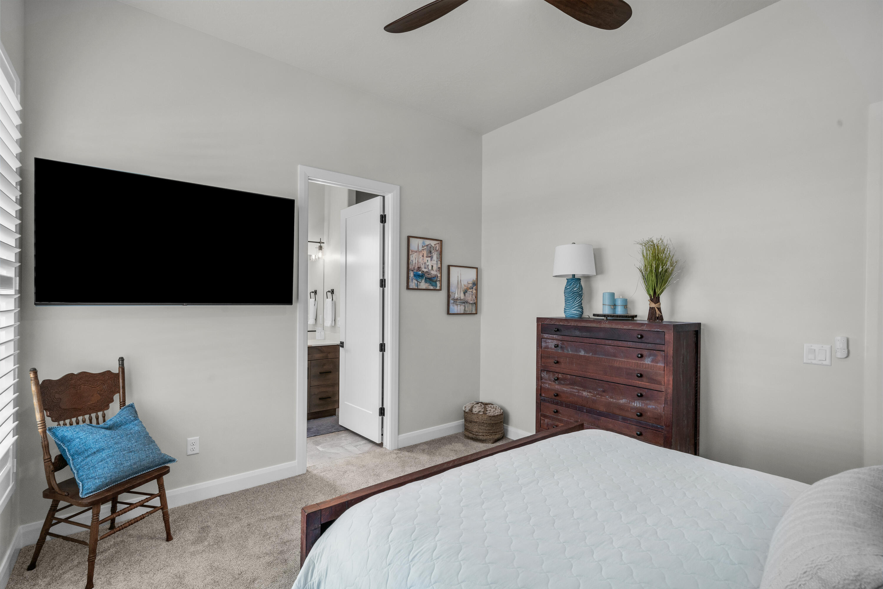 UNITY VILLAGE - Residential